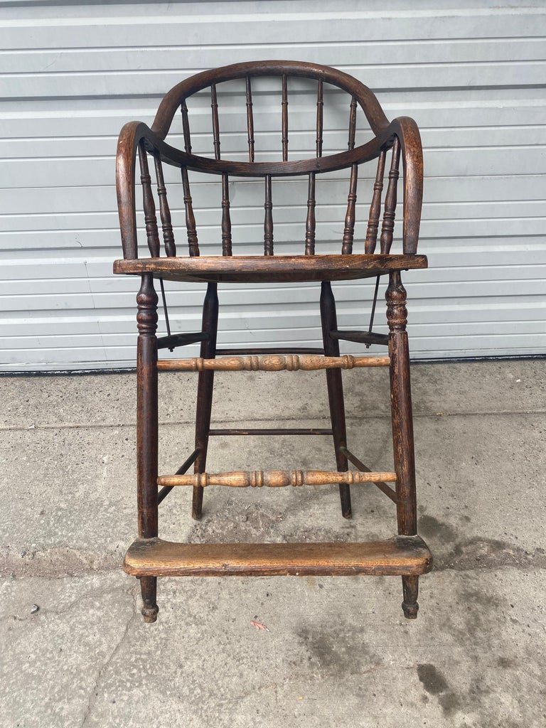 Rare Set of 4 Windsor, Oak and Cane Spindle Turned Legs Bar / Counter
