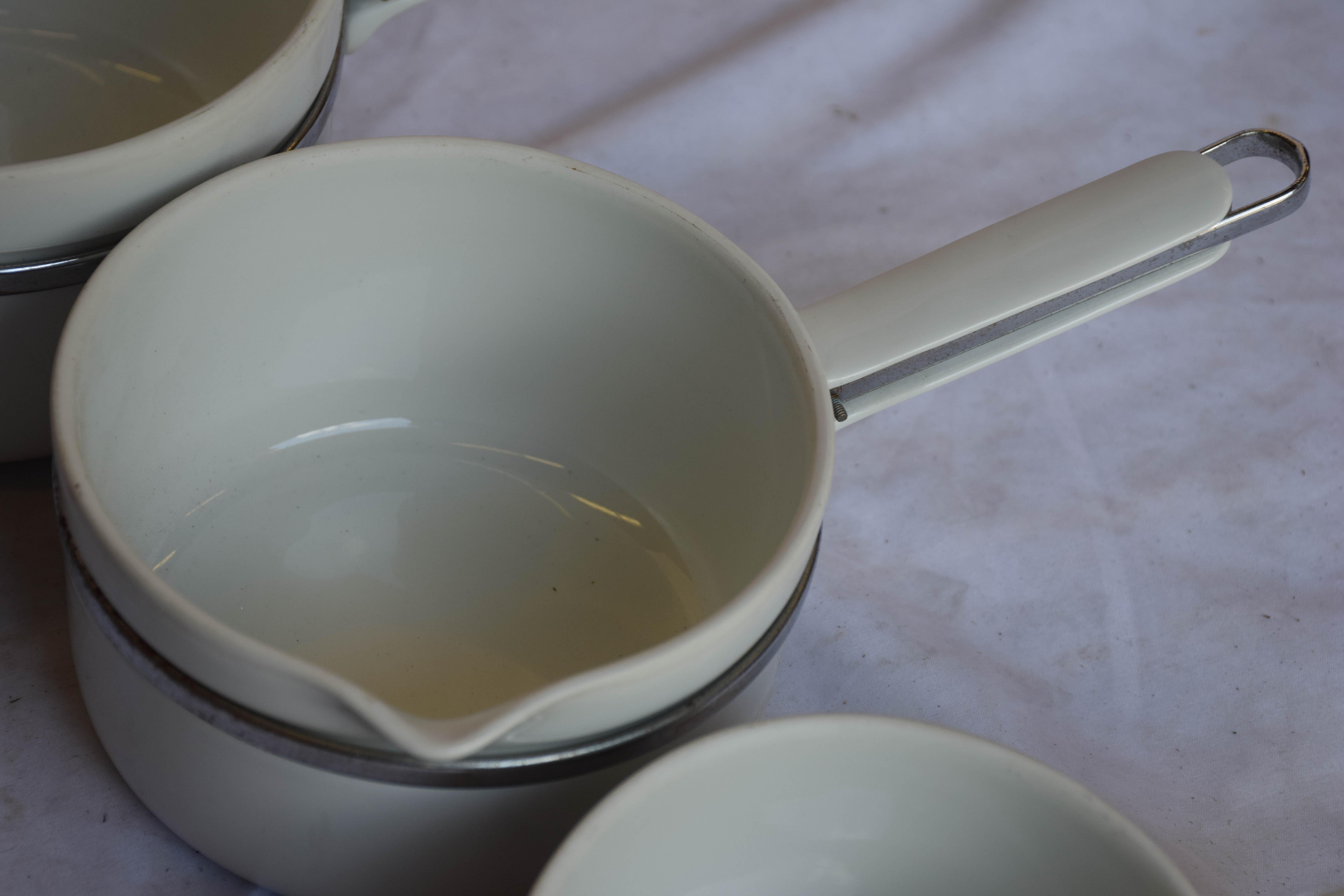 Rare ensemble de 5 pots Frugier Limoges France estampillés Aluminite 5