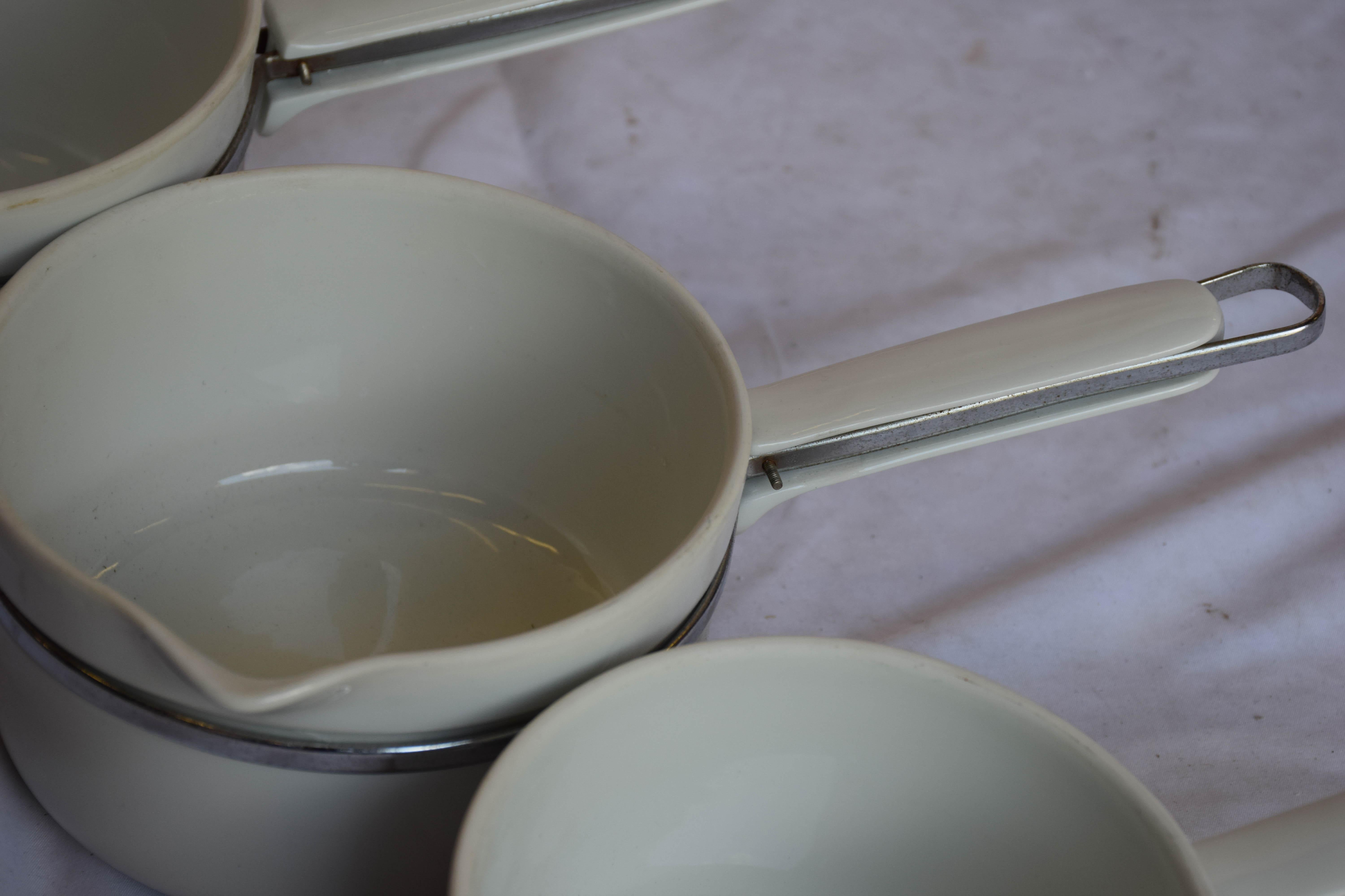 Rare ensemble de 5 pots Frugier Limoges France estampillés Aluminite 6