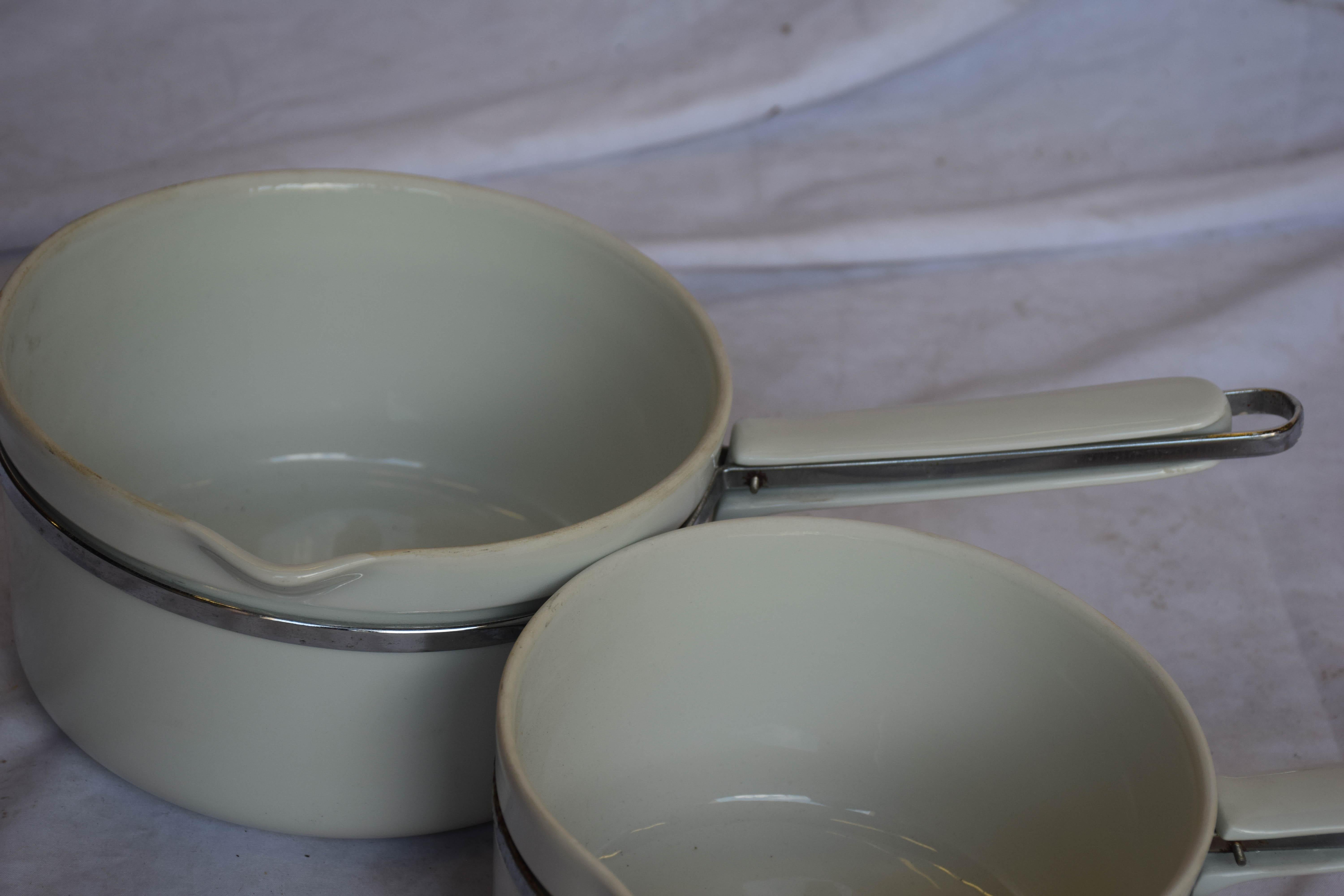 Rare ensemble de 5 pots Frugier Limoges France estampillés Aluminite 8