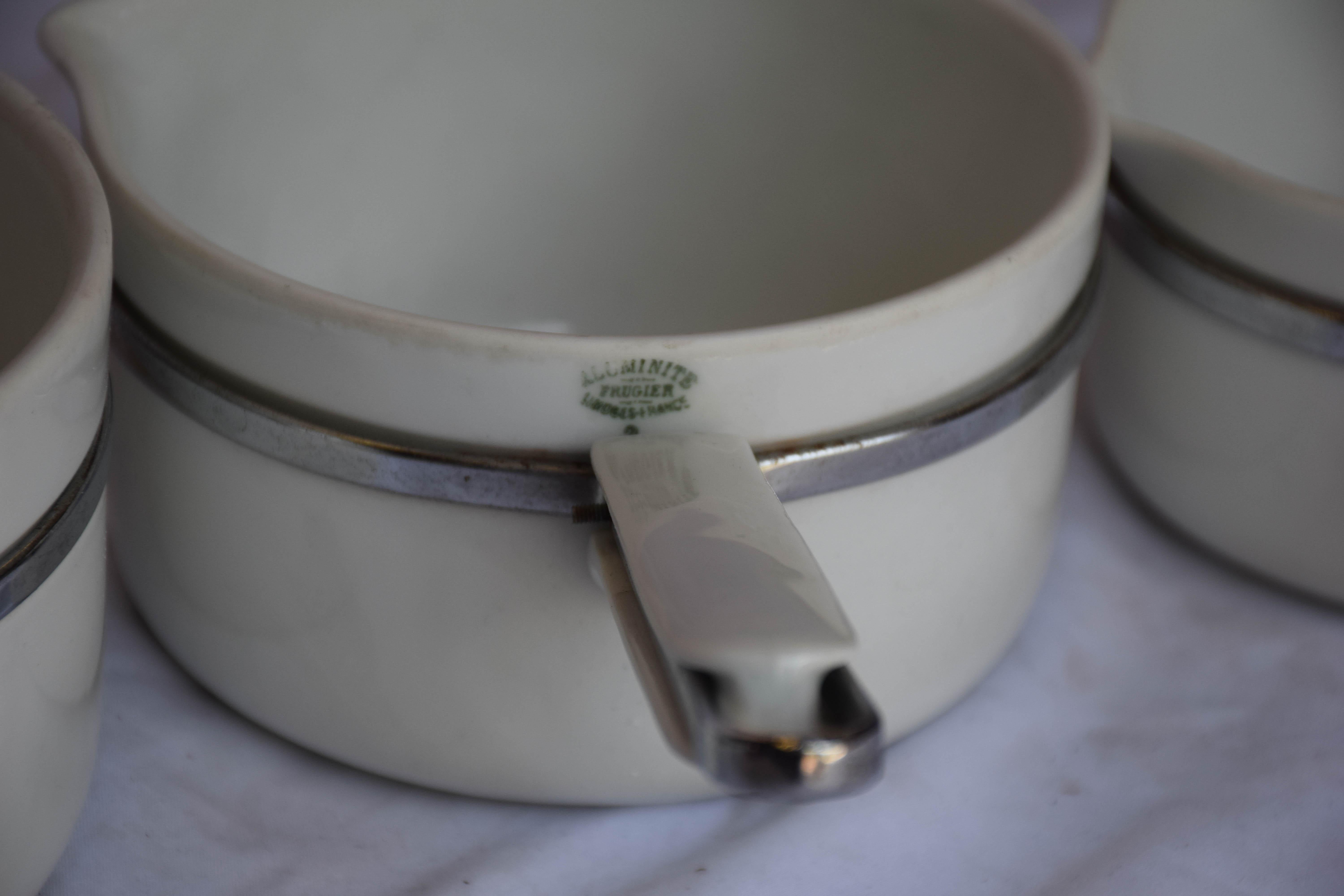 Rare ensemble de 5 pots Frugier Limoges France estampillés Aluminite 1