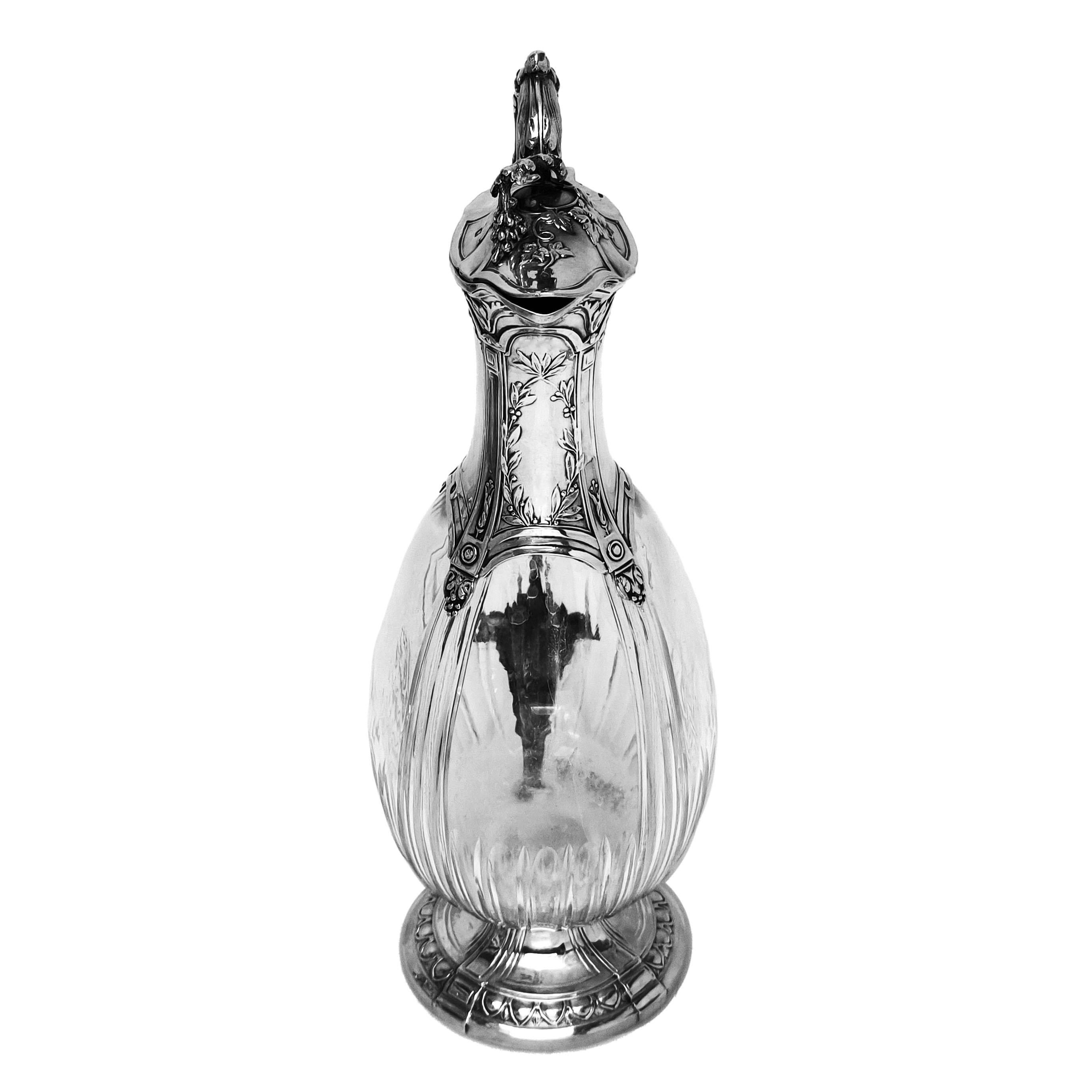 XIX secolo Raro set di 6 brocche da Claret in argento e vetro francese, decanter per vino, 1896 ca. in vendita