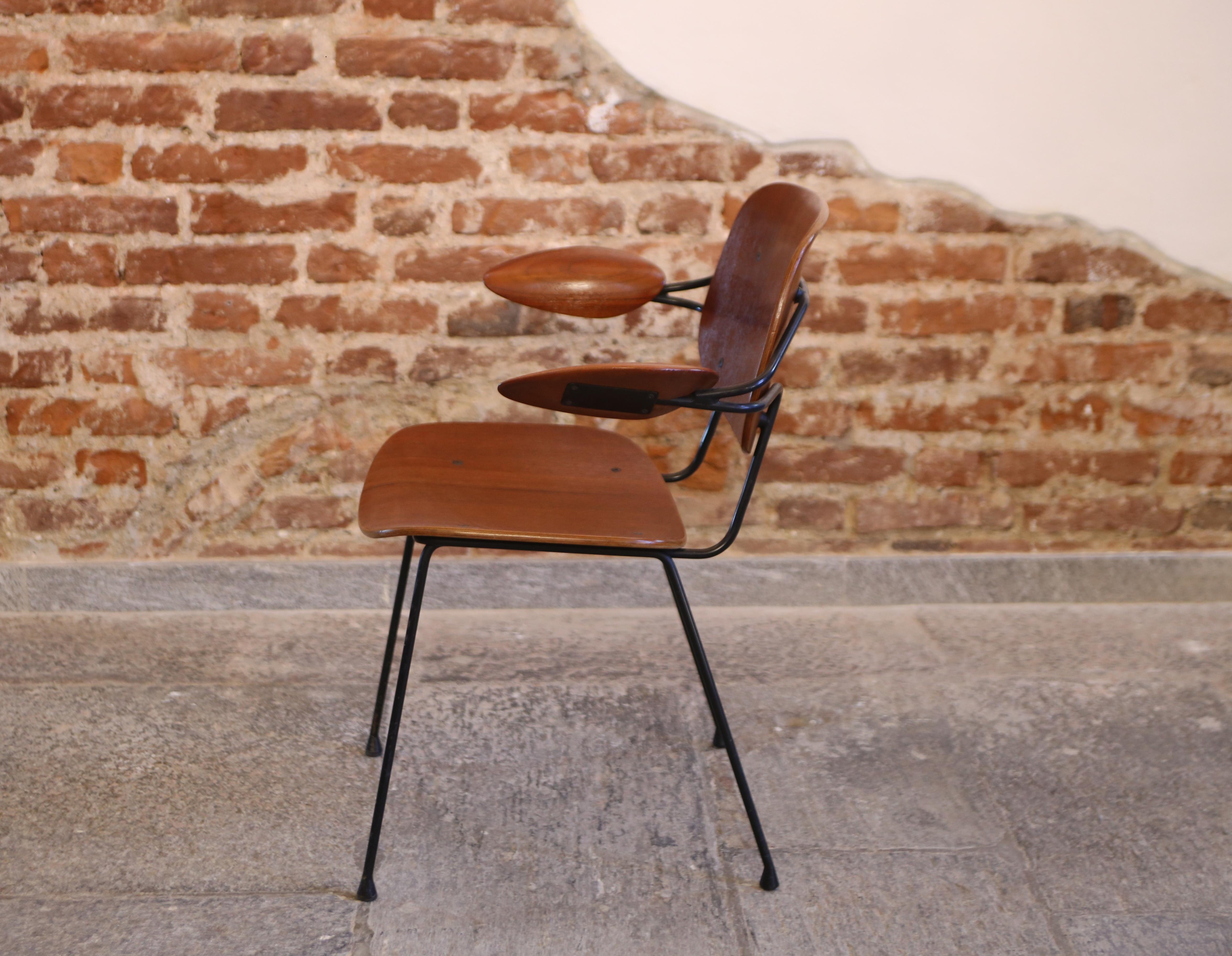 Rare ensemble de 6 fauteuils de Carlo Hauner pour Forma. Italie, à partir des années 1950 Excellent état - En vente à Vigevano, PV