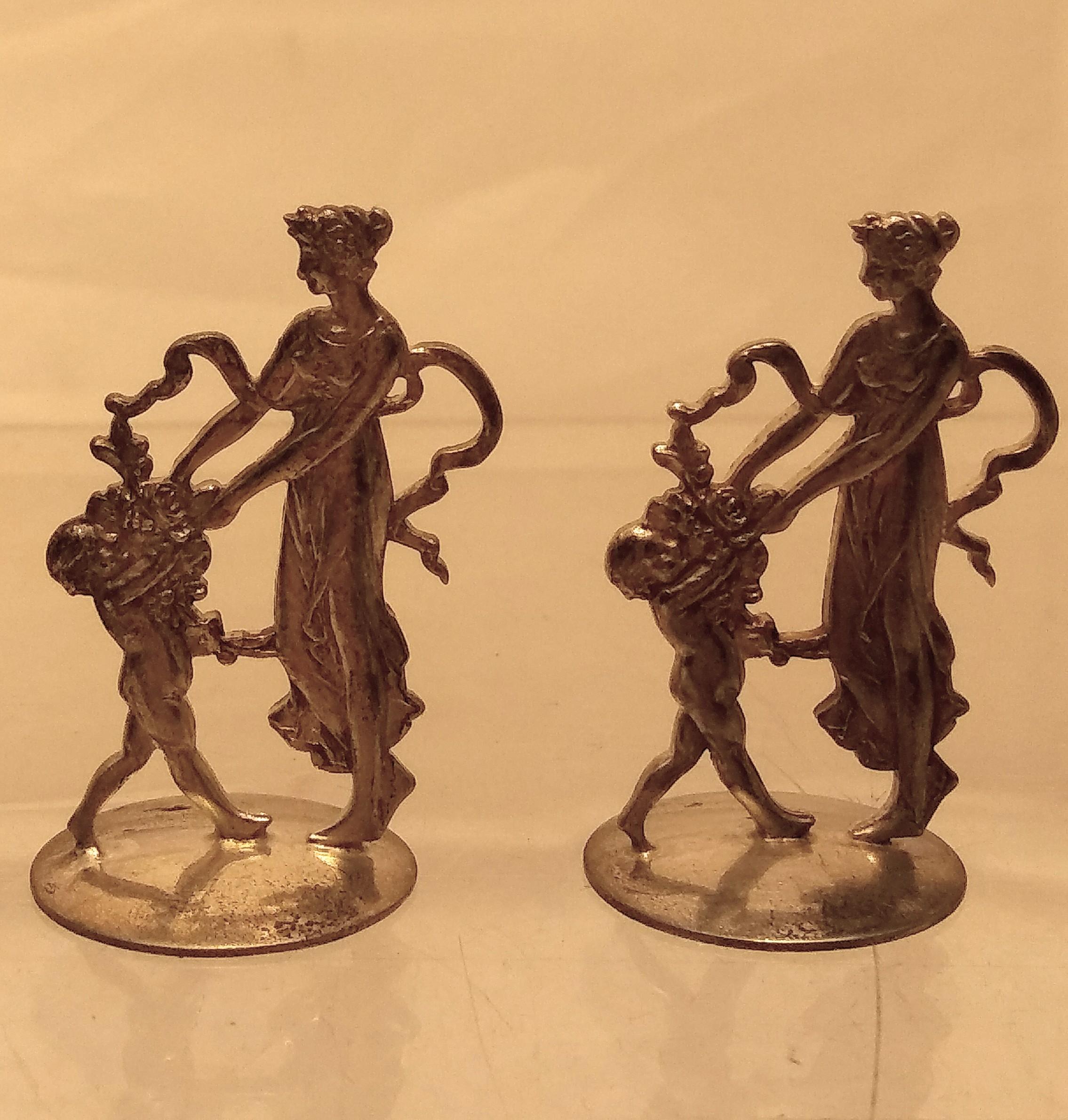 Rare Set of 6 French Sterling Silver Place Cards Table Ornaments in Figural Form In Good Condition For Sale In New York, NY