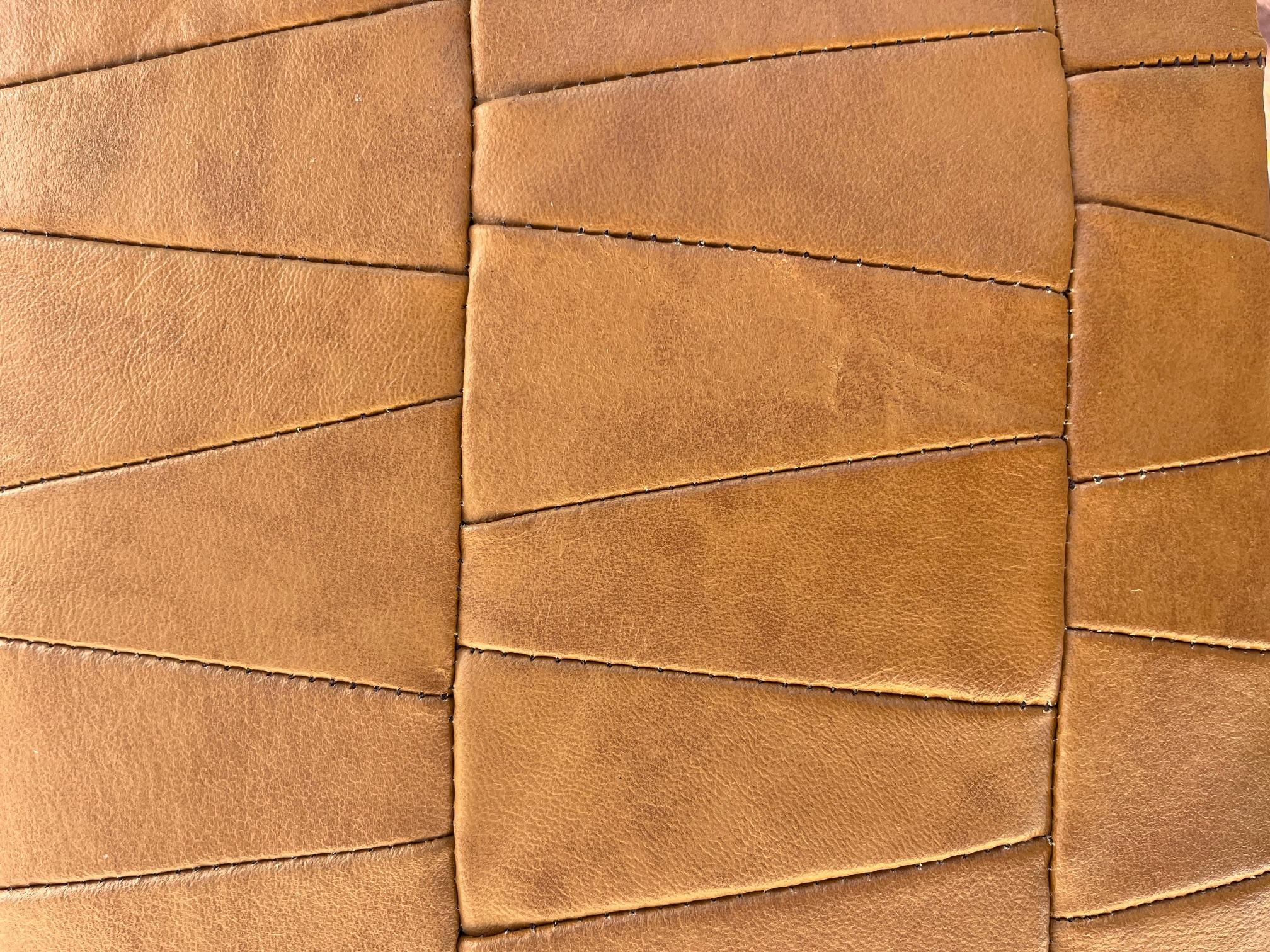 Rare set of 6 leather square tables, by De Sede, 1970's For Sale 4