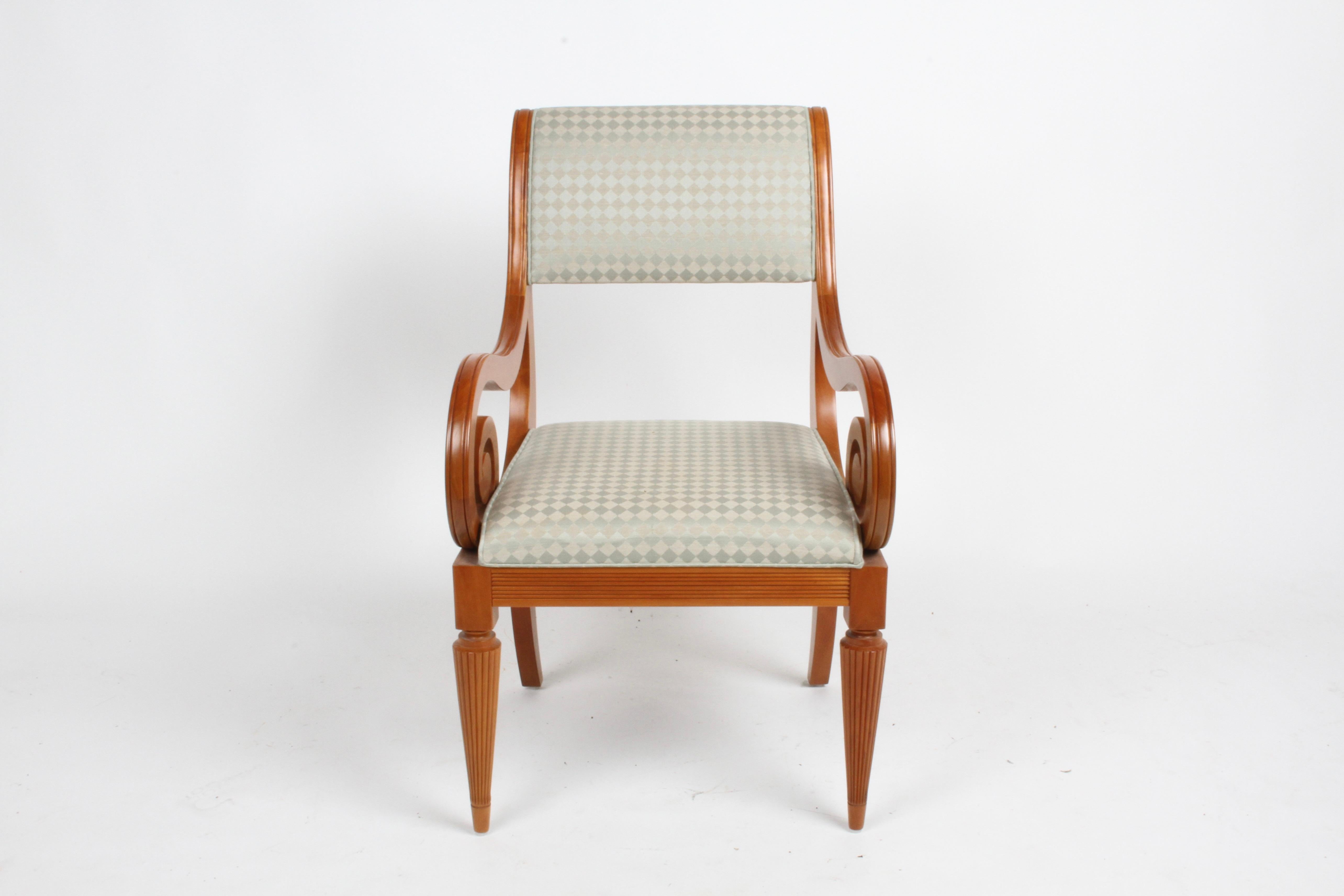 Rare ensemble de 6 pièces Robert A.M. Chaises de salle à manger Stern Bodleian en cerisier naturel pour HBF Bon état - En vente à St. Louis, MO