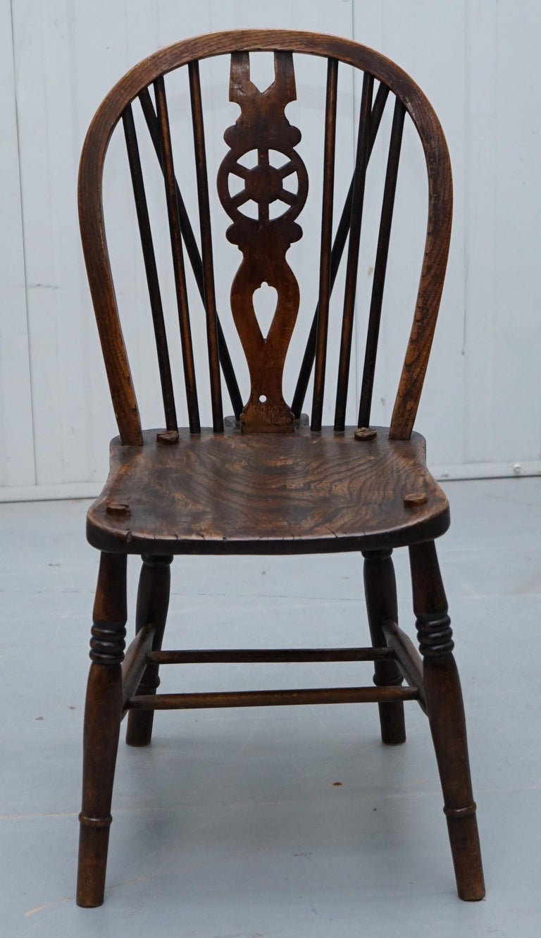 Rare Set of 6 Victorian 1840 Hoop Back Windsor Chairs High