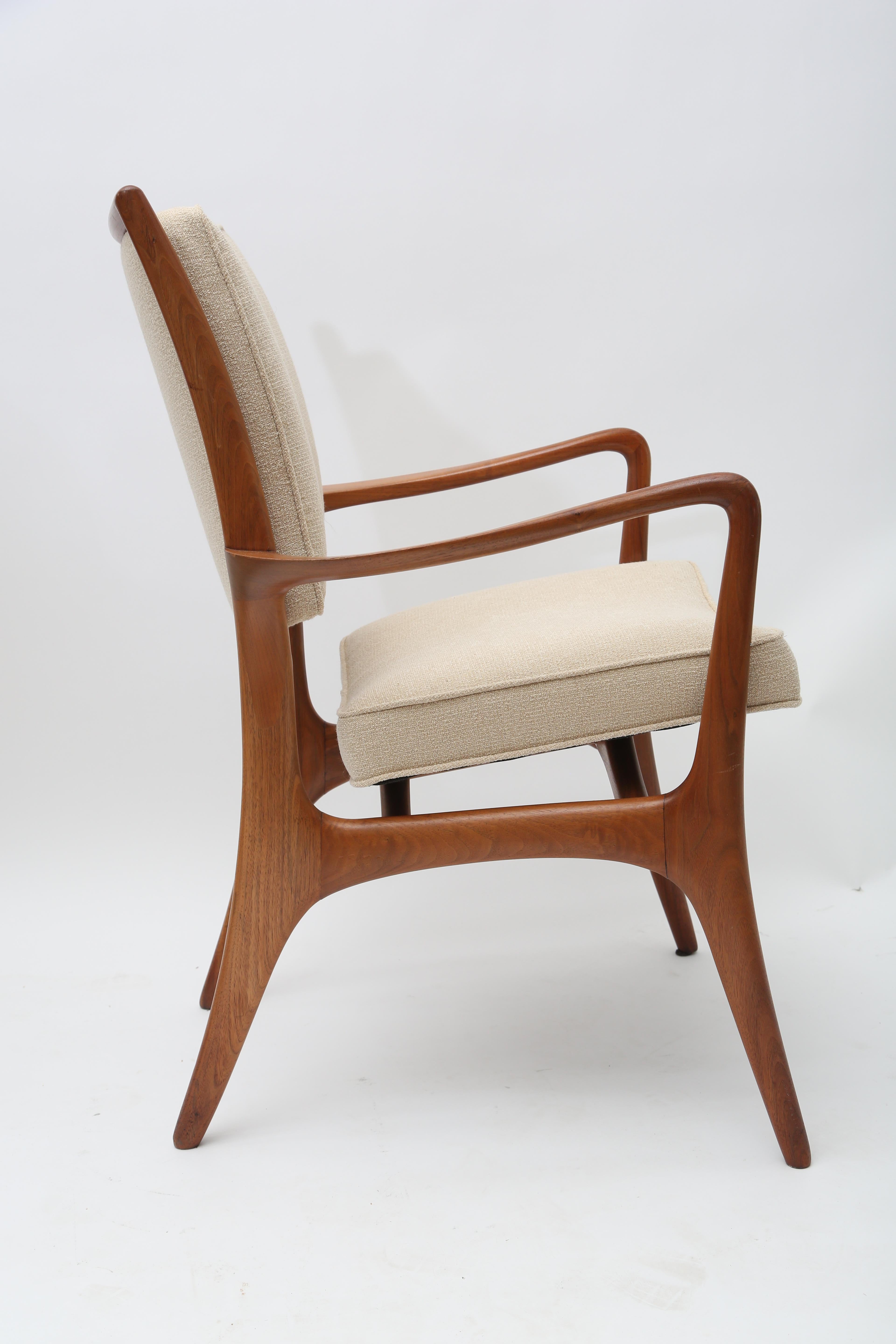Rare Set of 6 Vladimir Kagan Dining Armchairs In Good Condition For Sale In West Palm Beach, FL