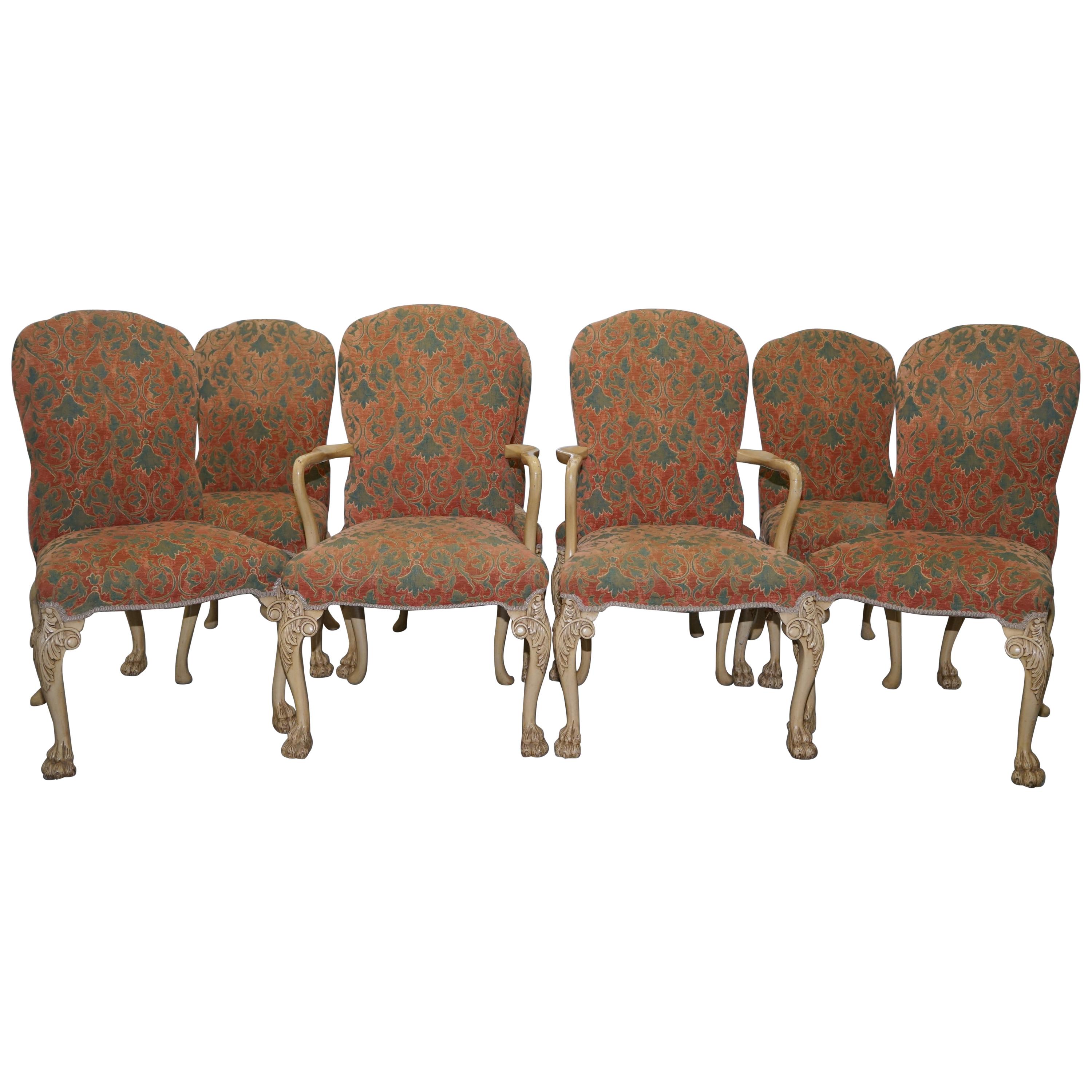 Seltener Satz von 8 originalen Art-Déco-Esszimmerstühlen aus Nussbaumholz mit Löwenhaarfüßen