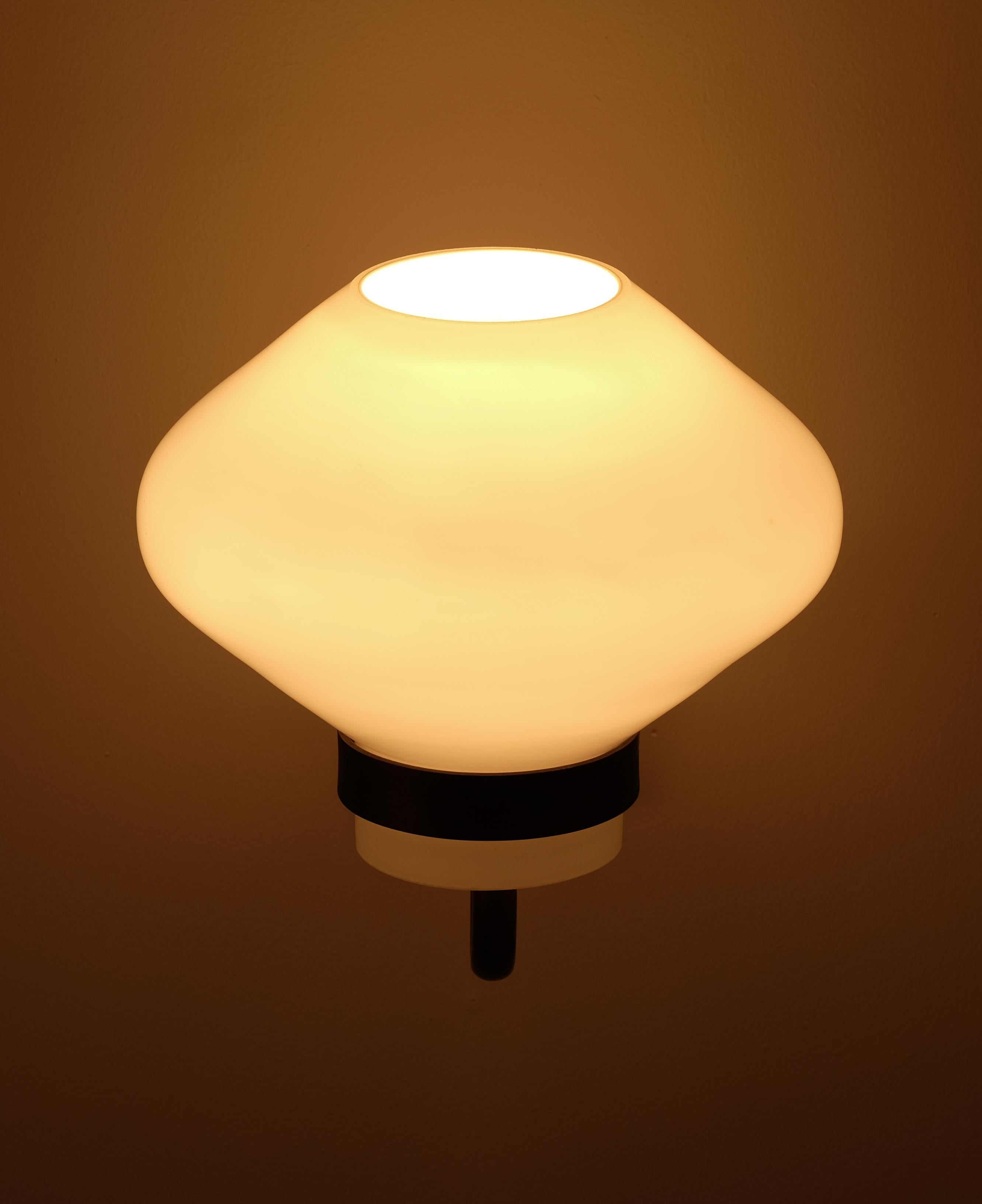 Swedish Rare set of 8 Wall Lamps by Gunnar Asplund, Sweden, 1940s For Sale
