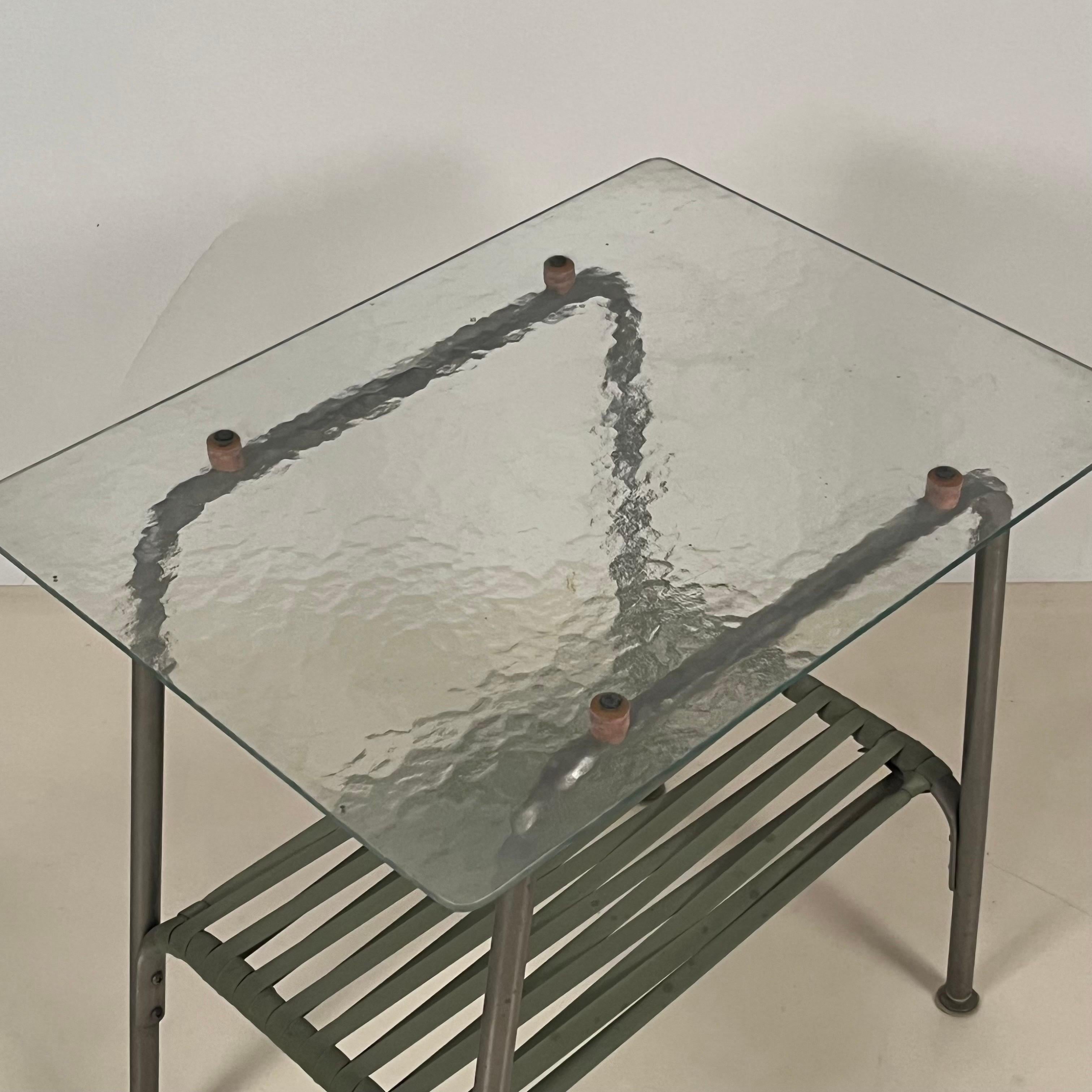 Rare ensemble de meubles de patio américains en acier inoxydable du milieu du siècle dernier en vente 4