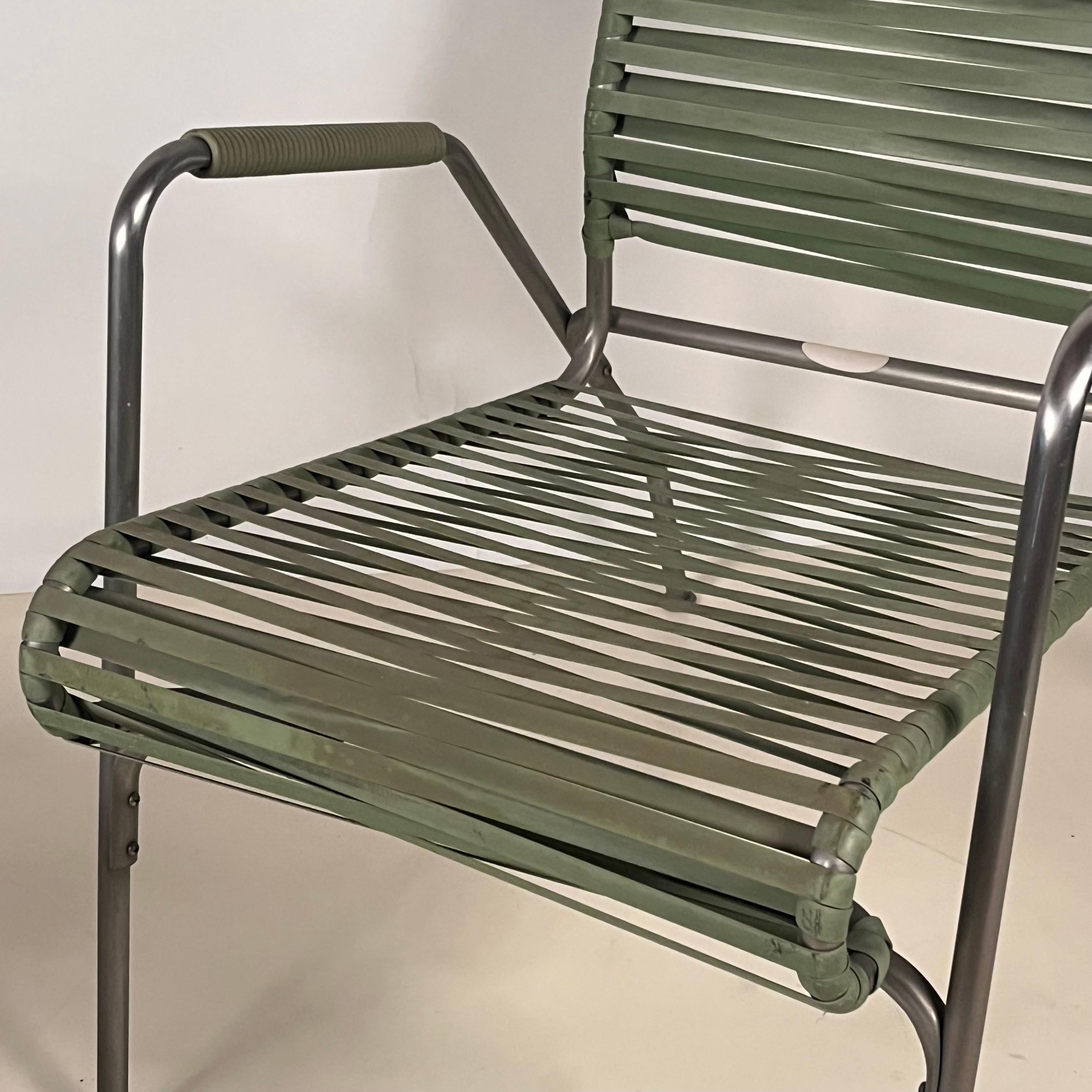 Rare ensemble de meubles de patio américains en acier inoxydable du milieu du siècle dernier en vente 1