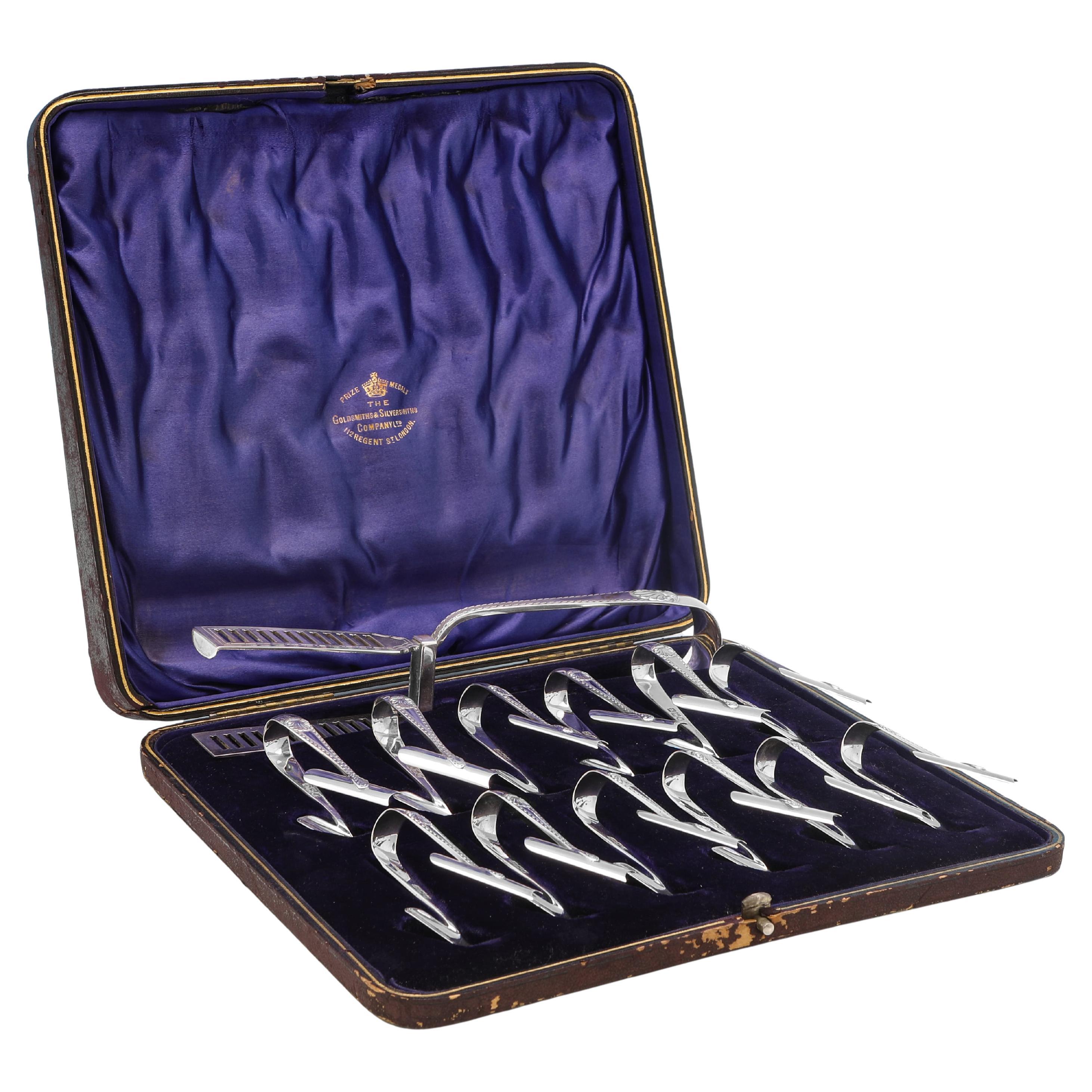 Rare set of antique sterling silver asparagus easters and serving tongs - 1899