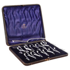 Rare set of antique sterling silver asparagus easters and serving tongs - 1899