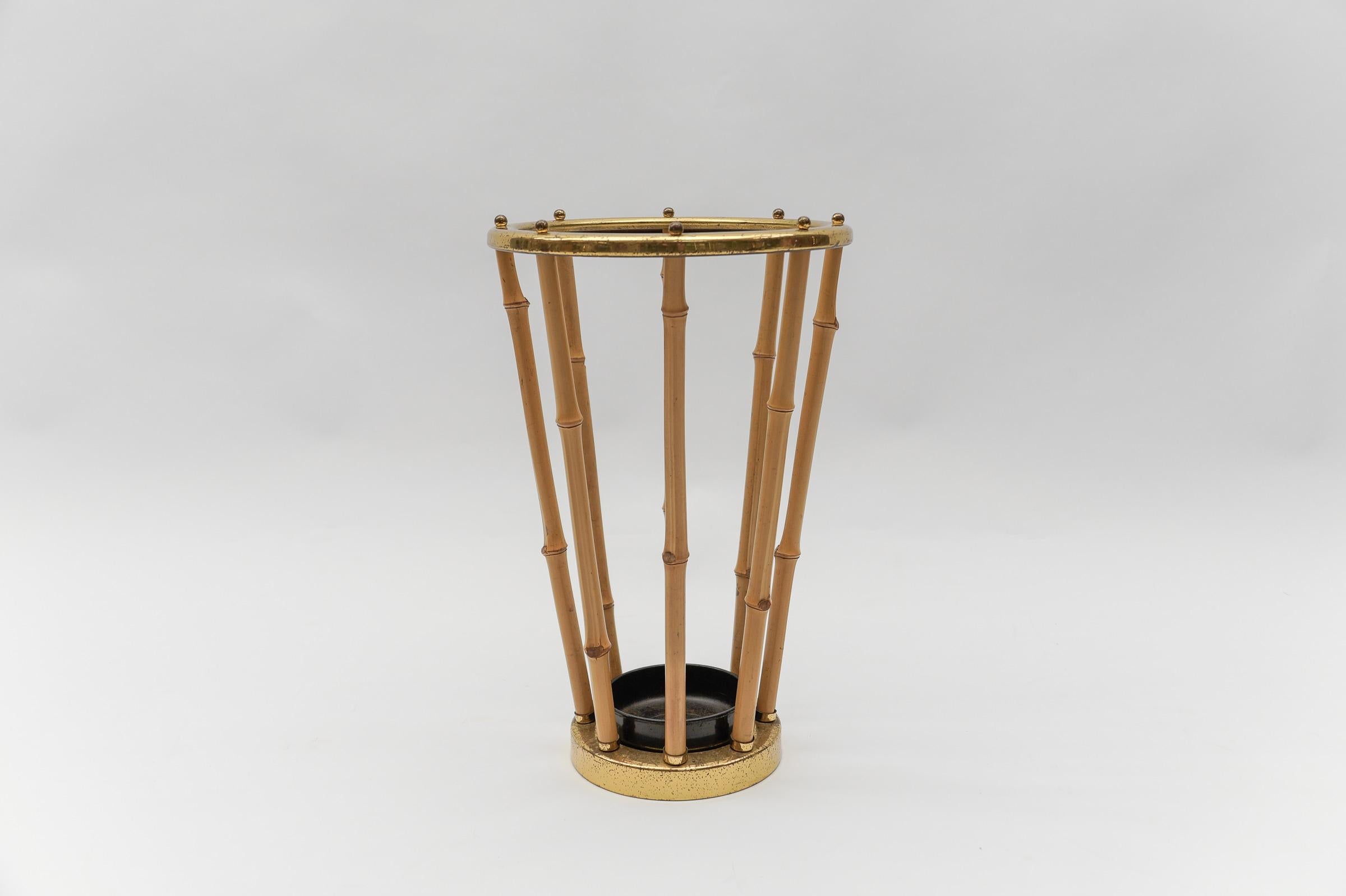 Rare Set of Brass and Bamboo Coat Rack and Umbrella Stand, 1950 Italy For Sale 7
