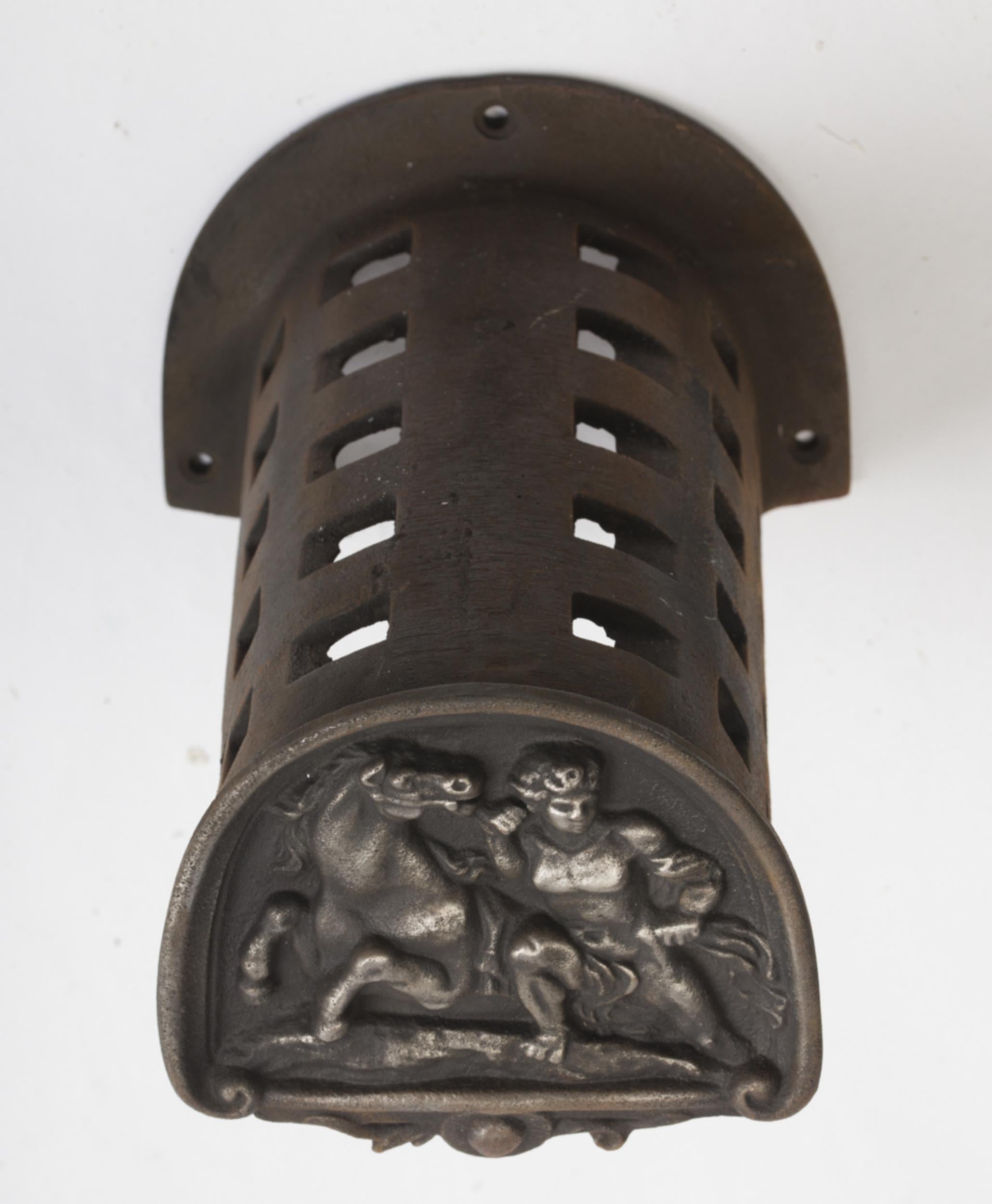 Cast Rare set of cast iron stable accessories for four horses, France, circa 1870 For Sale