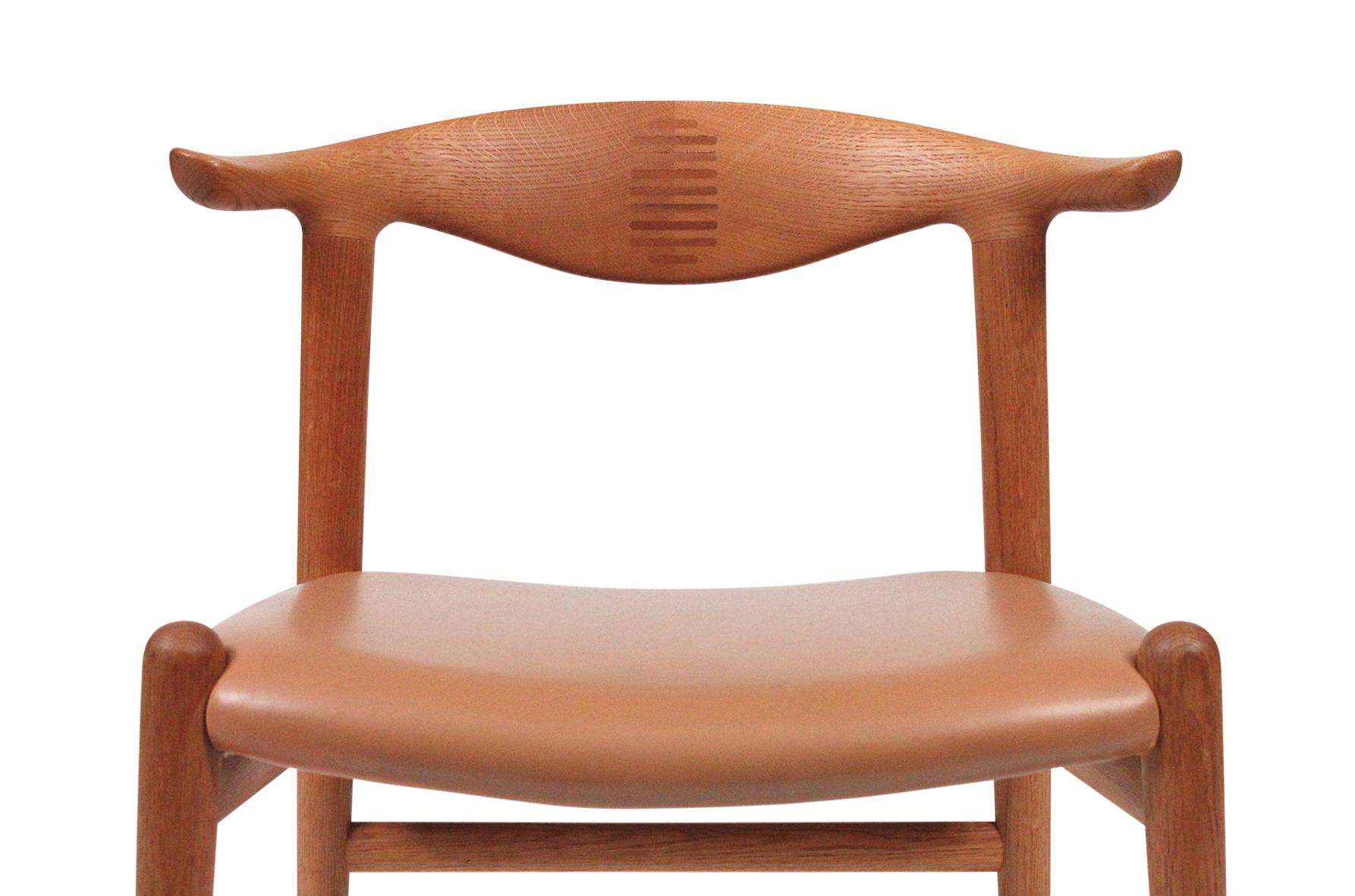 Oak Rare Set of Eight Hans Wegner Chairs for Johannes Hansen