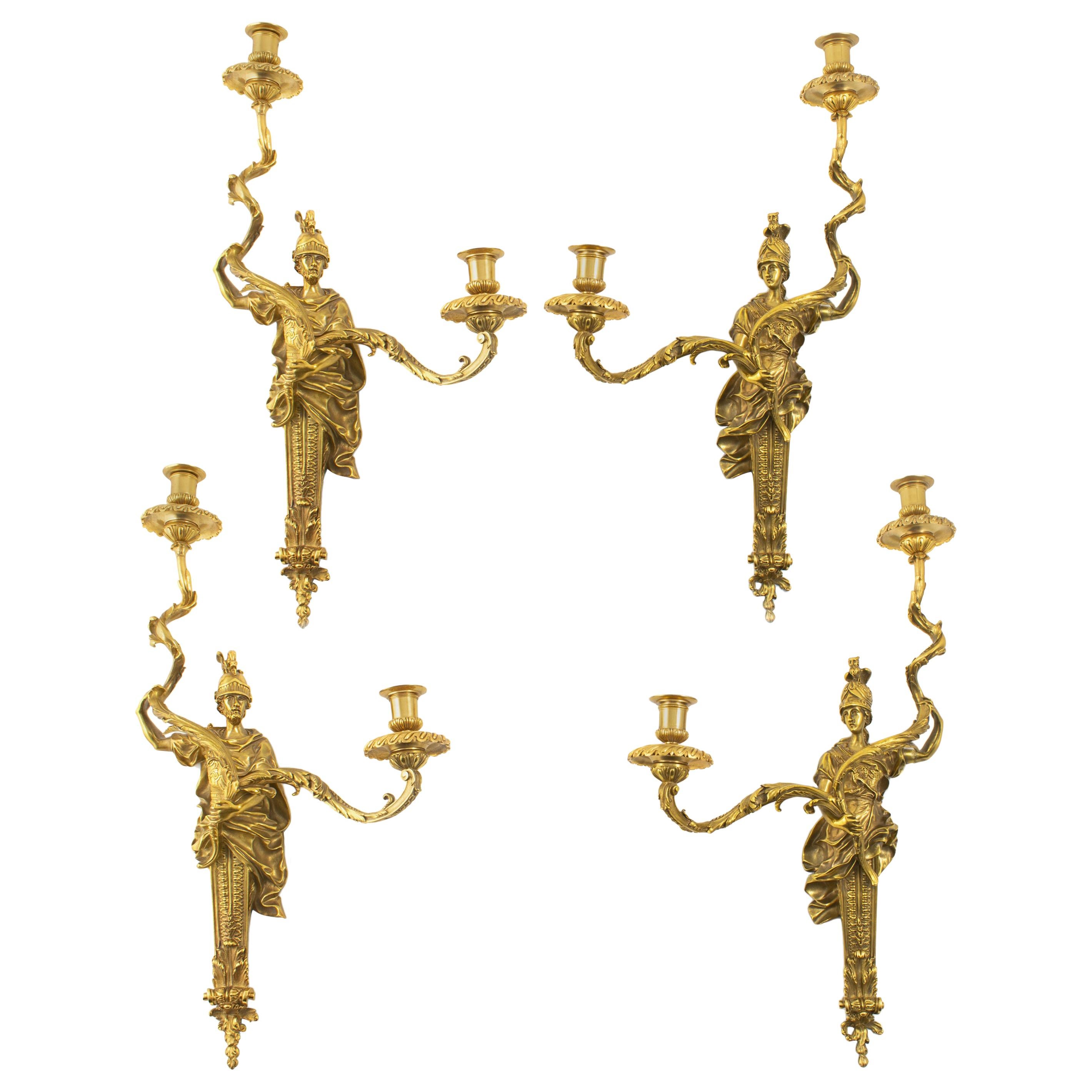Seltener Satz von vier französischen Wandleuchtern aus vergoldeter Bronze im Louis-XVI.-Stil, Henri Vian im Angebot