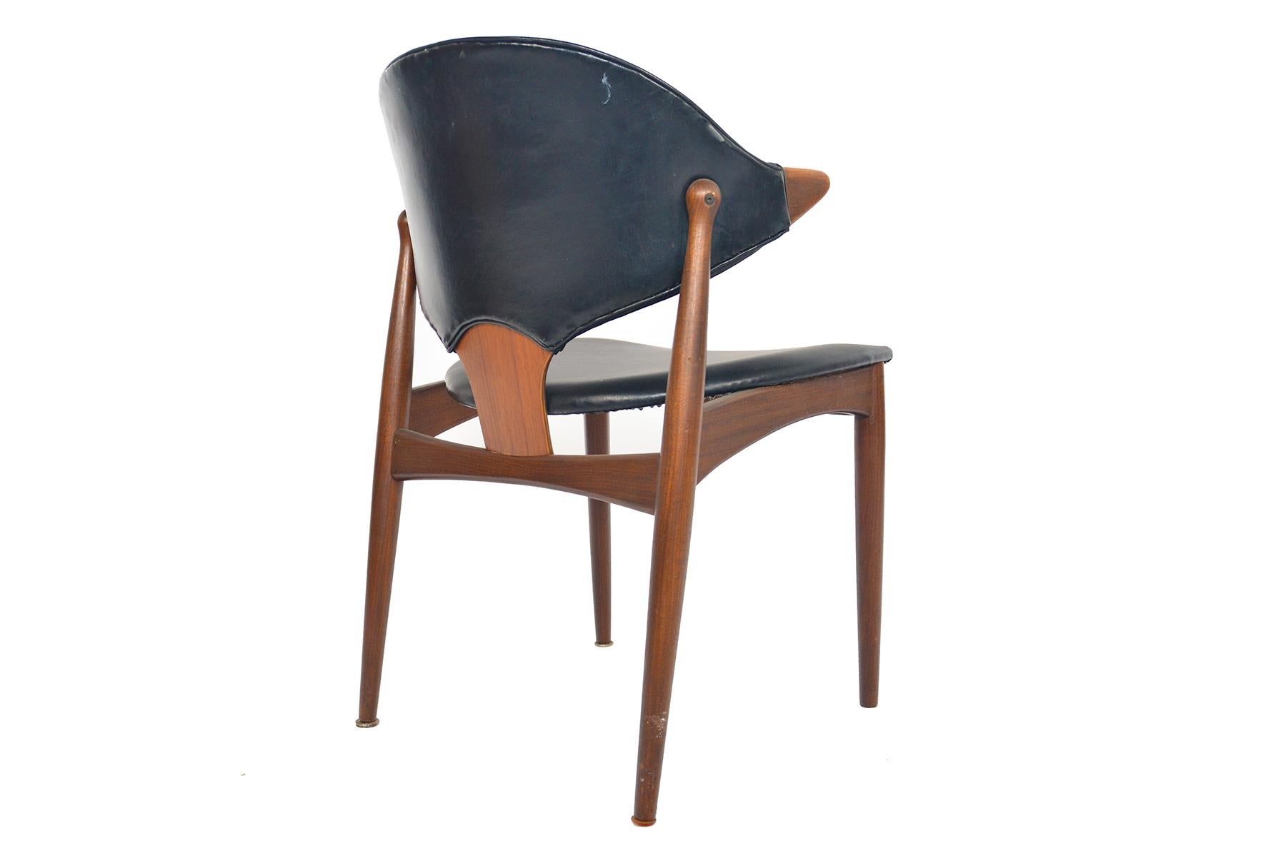 Mid-Century Modern Rare Set of Four Arne Vodder Danish Armchairs in Teak for Vamo Sonderborg 