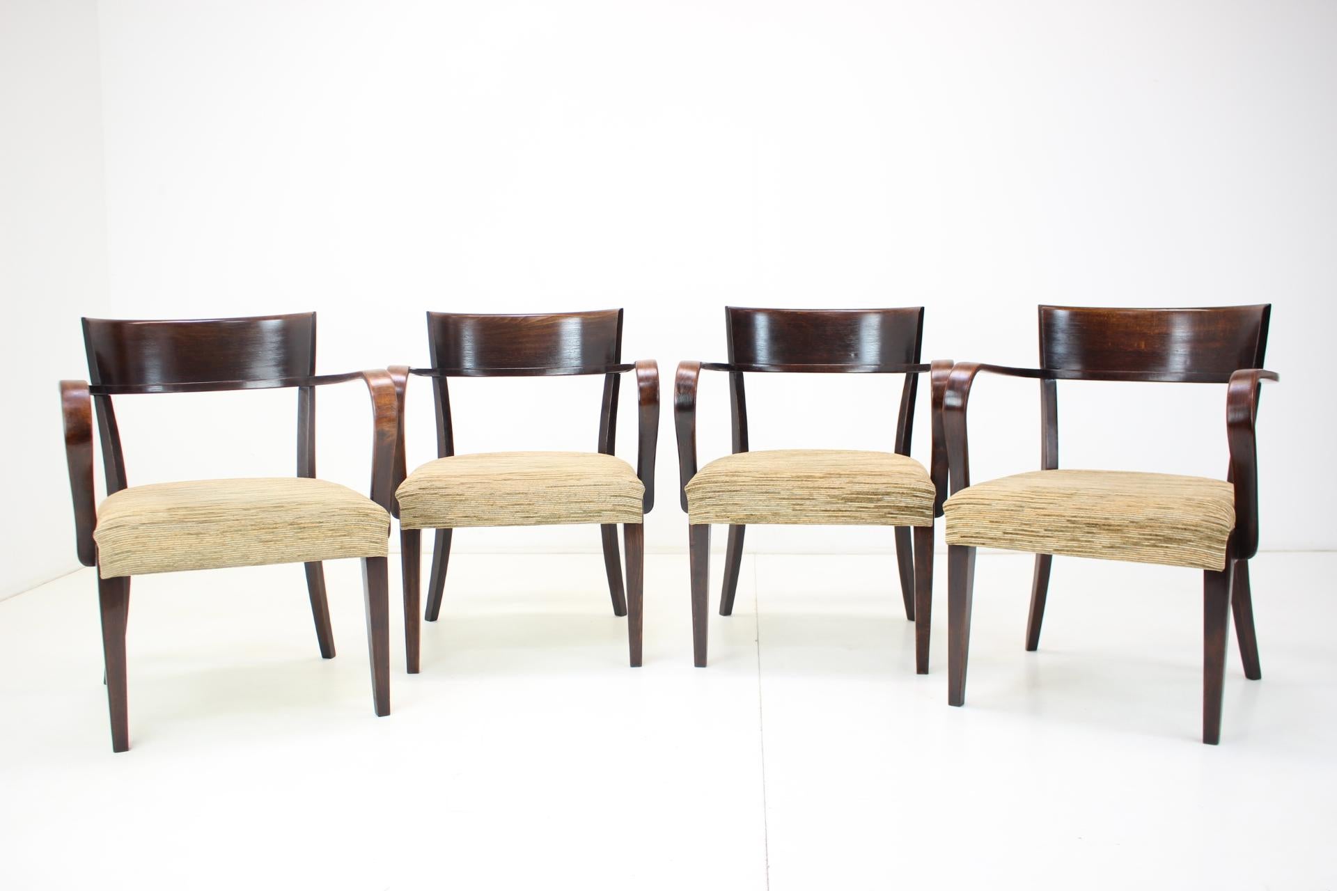 Rare Set of Four Catalog Chairs H-224 by Jindřich Halabala 1930s, Czechoslovakia For Sale