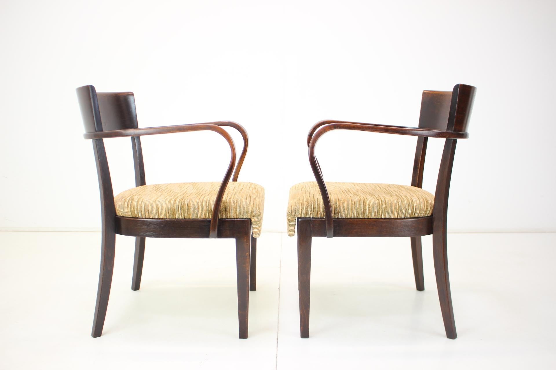 Mid-20th Century Rare Set of Four Catalog Chairs H-224 by Jindřich Halabala 1930s, Czechoslovakia For Sale