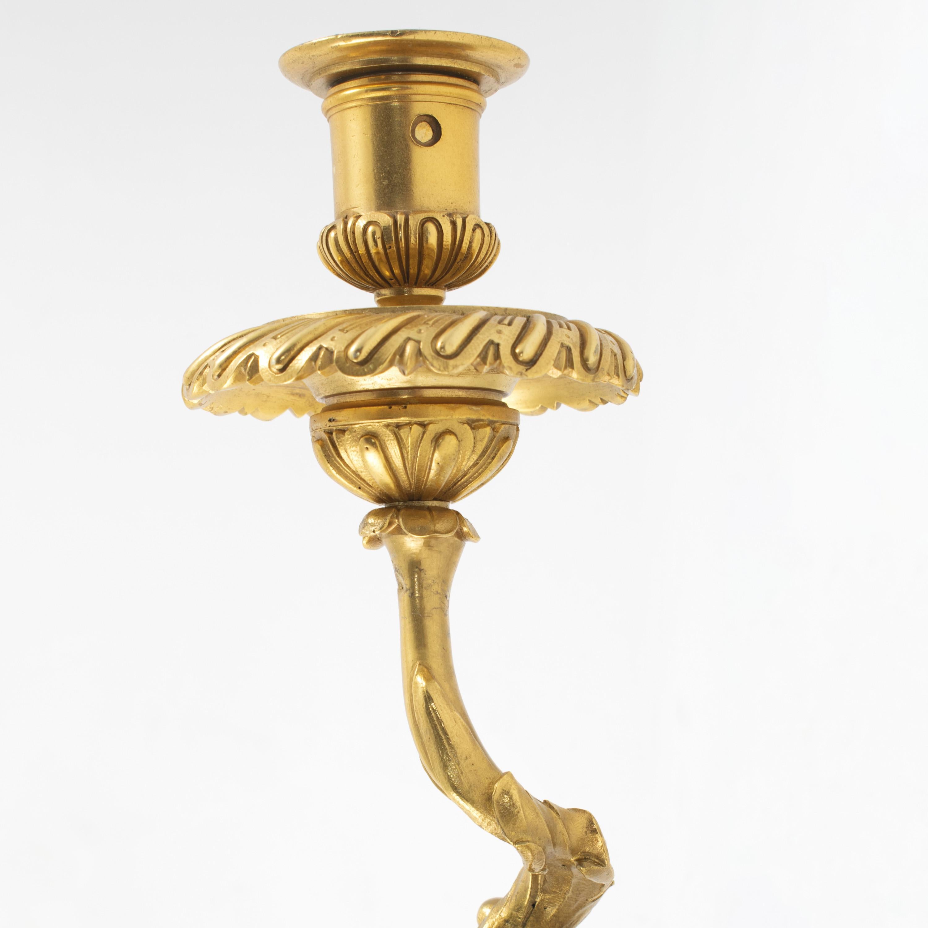 Rare ensemble de quatre appliques anciennes françaises de style Louis XVI en bronze doré, Henri Vian 4