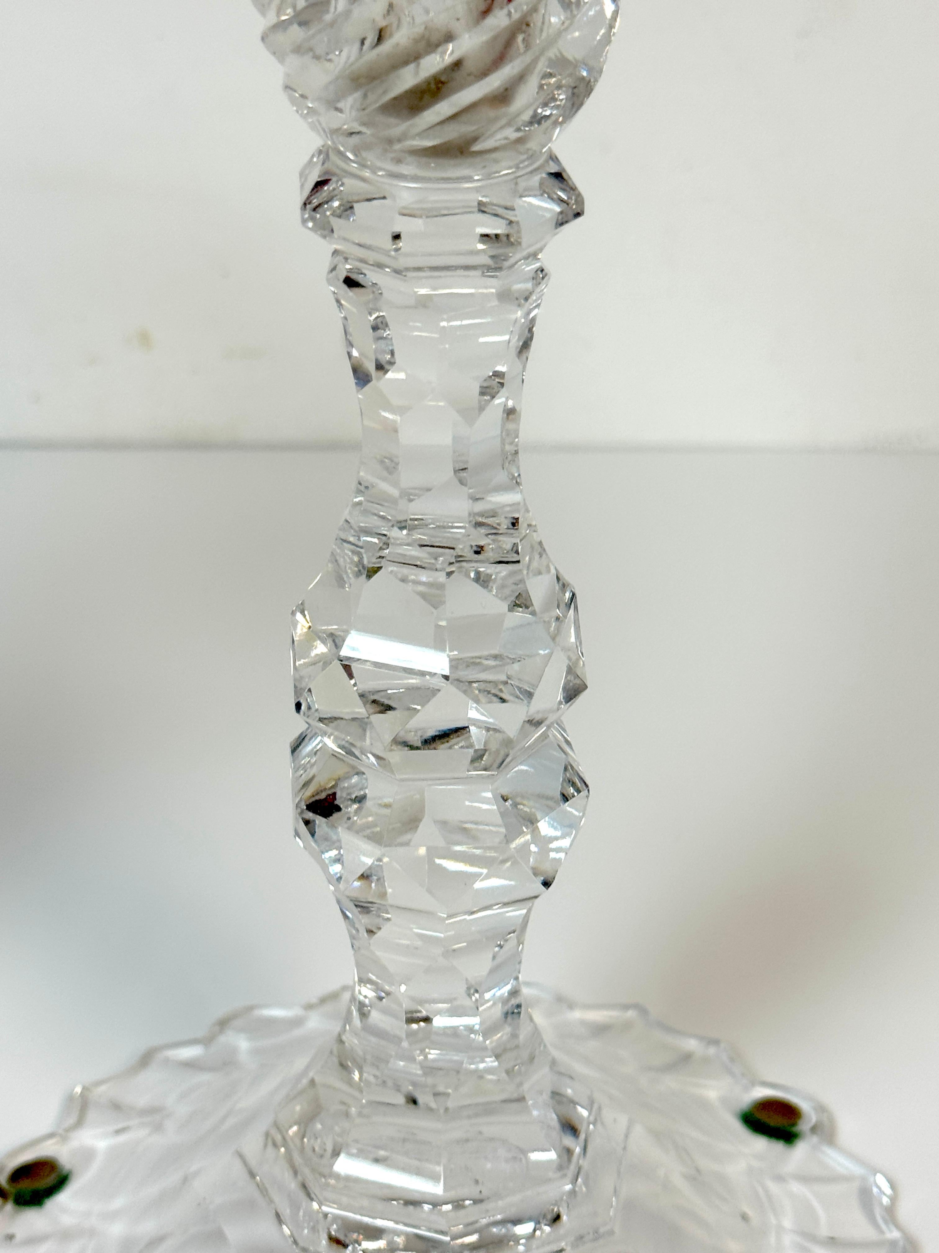 Rare Set of Four Georgian Irish Cut Glass Pagoda Candlesticks, Circa 1810 In Good Condition For Sale In West Palm Beach, FL