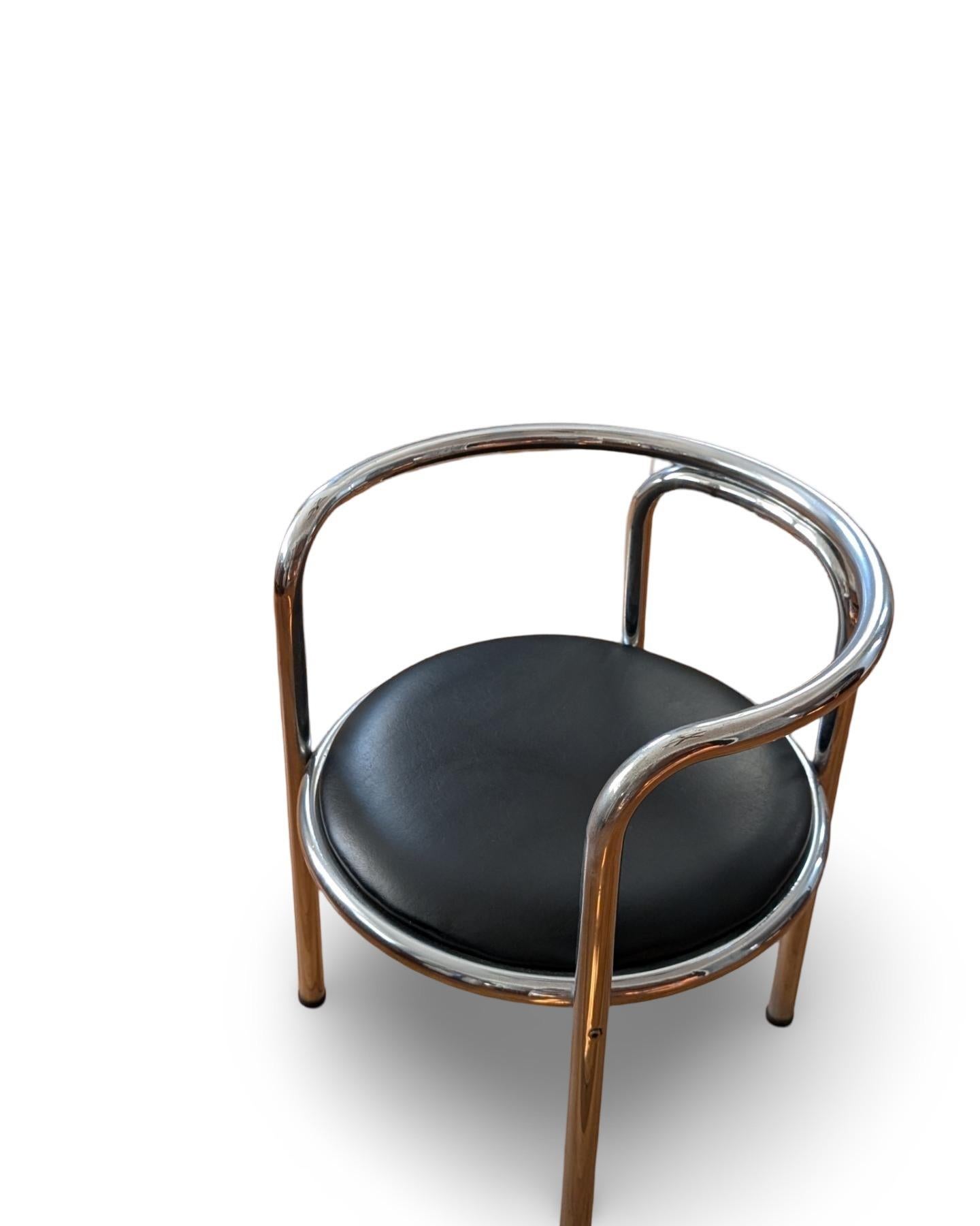 Rare Set of Four Mid Century Modern Locus Solus Chairs by Gae Aulenti In Good Condition For Sale In Wilmington, DE