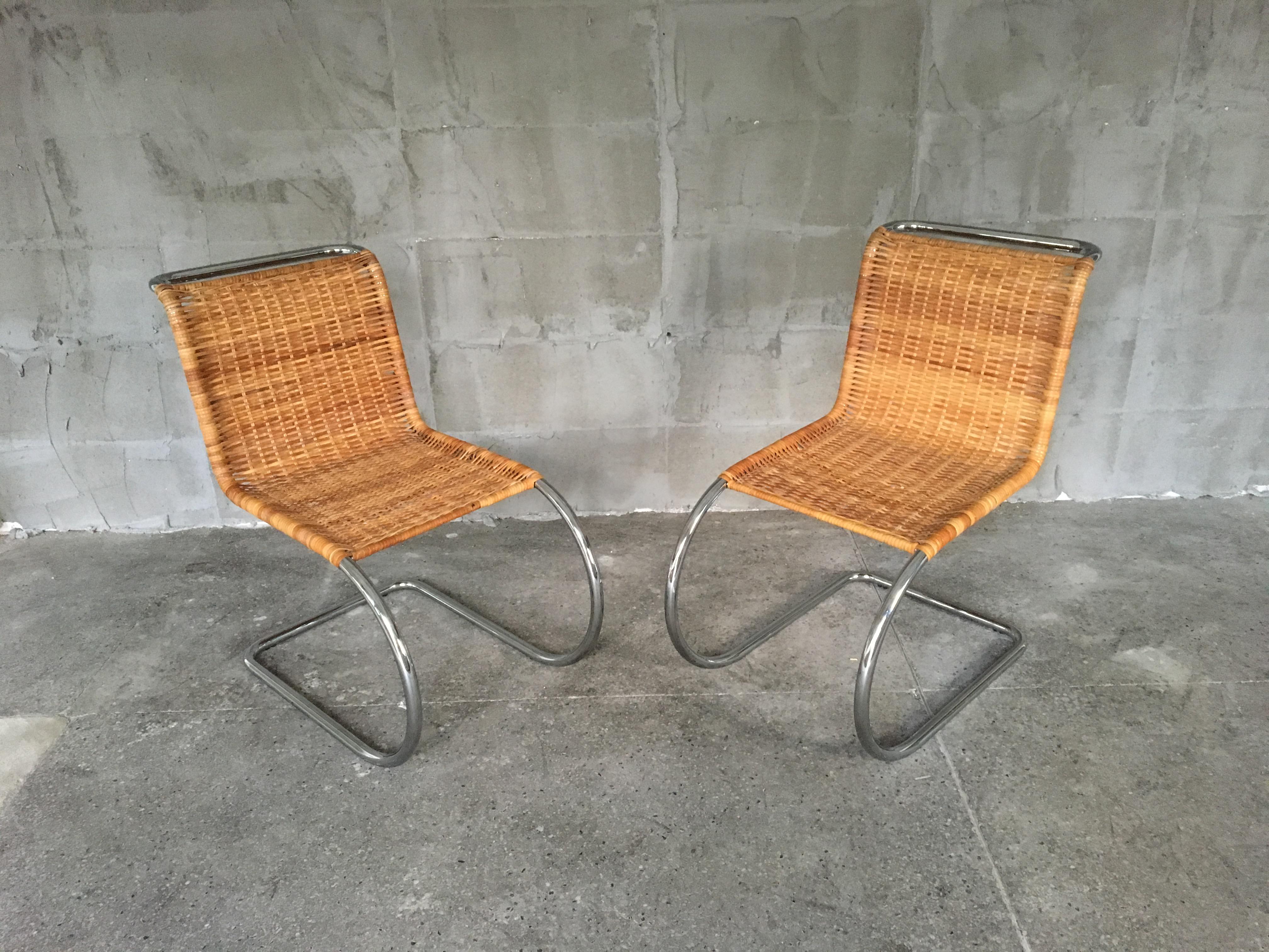 Rare Set of Four Mies van der Rohe Rattan and Chrome MR10 Chairs For Sale 7