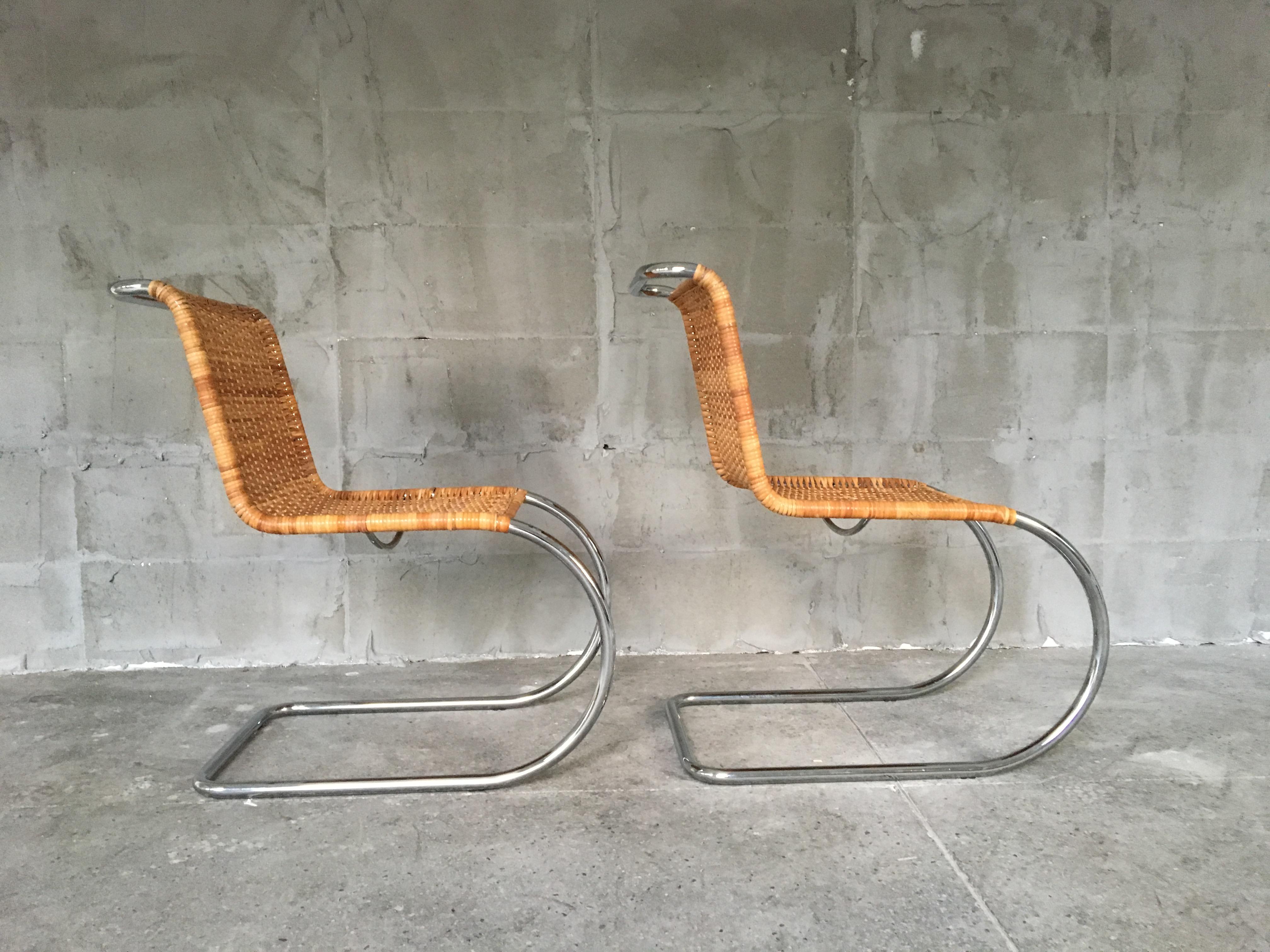 Rare Set of Four Mies van der Rohe Rattan and Chrome MR10 Chairs For Sale 4