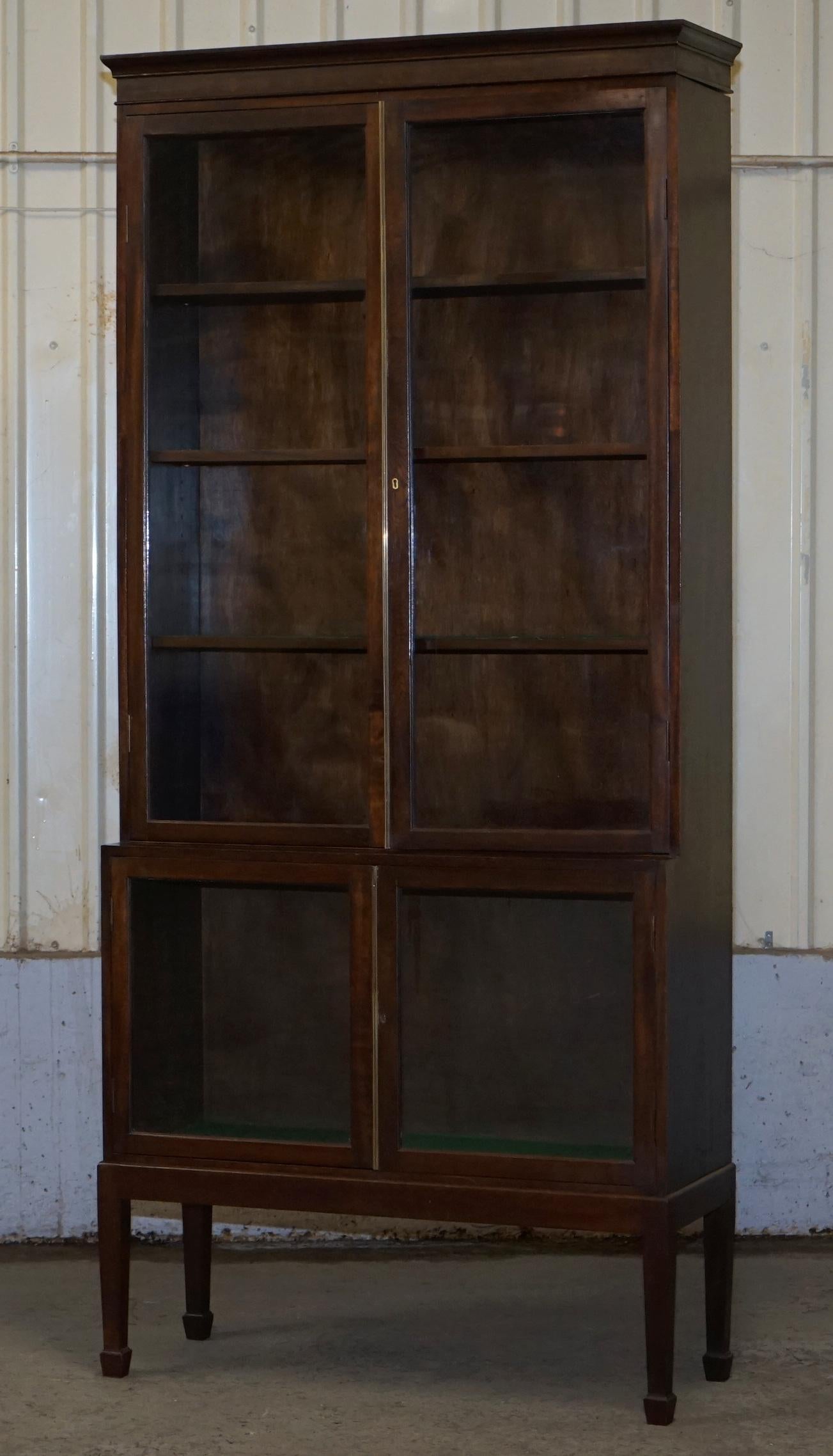 Hand-Crafted Rare Set of Four Oxford Library Victorian Bookcases in Hardwood 412cm Wide For Sale