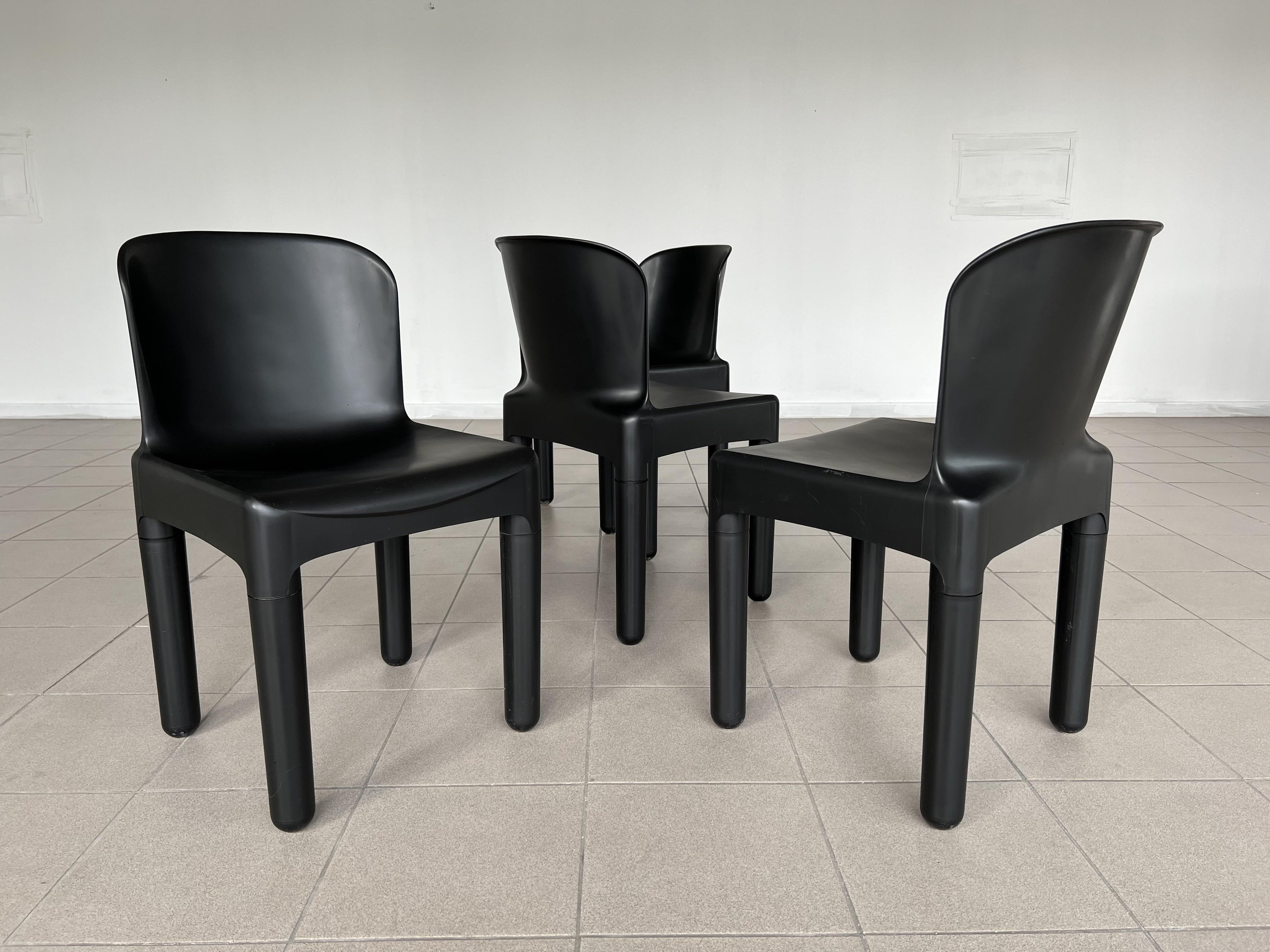 Mid-20th Century Rare Set of Four Space Age Black Plastic Dining Chairs by Marcello Siard For Sale