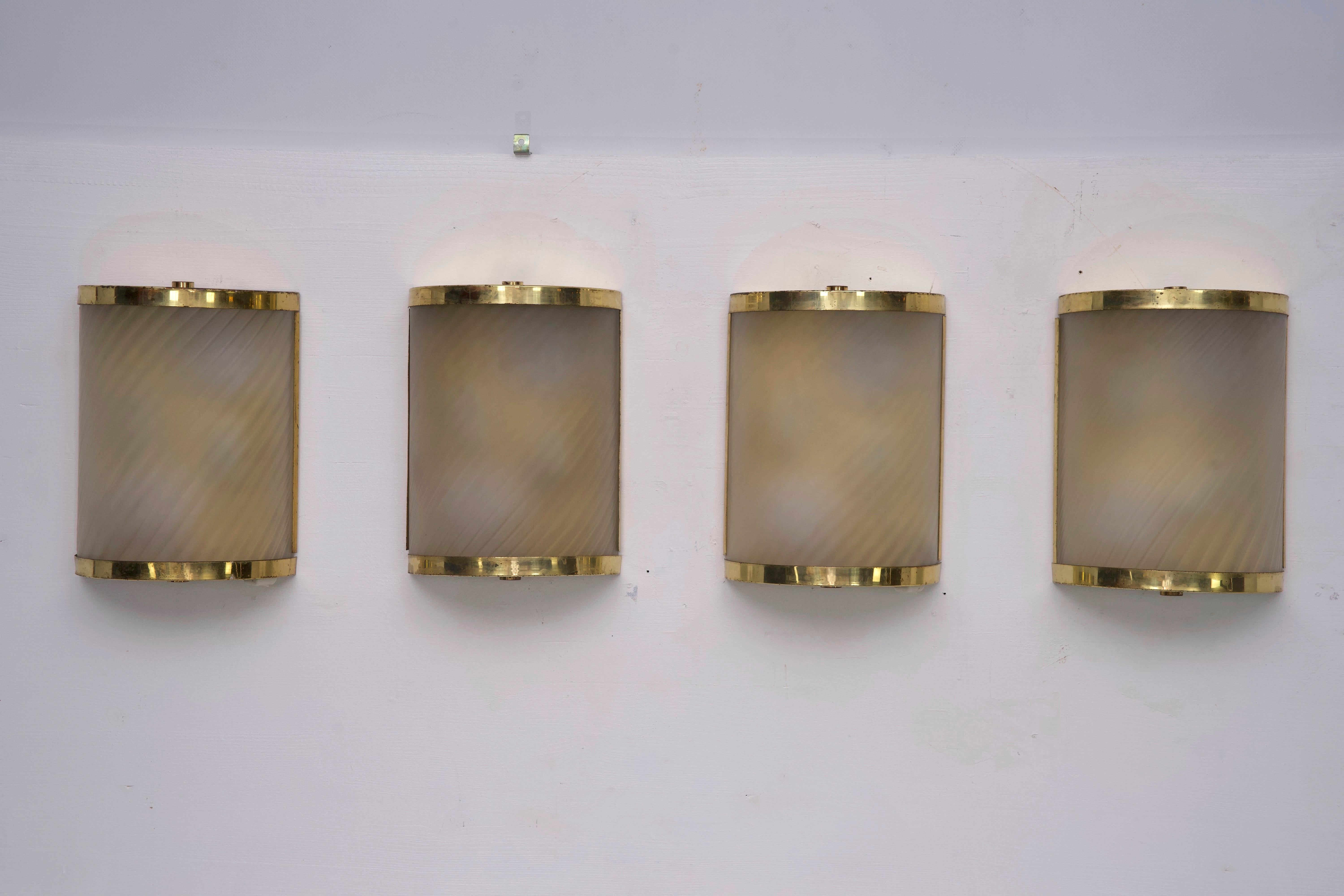 Italian Rare Set of Four Valentino Brass and Etched Glass Wall Sconces, Italy 1980s For Sale