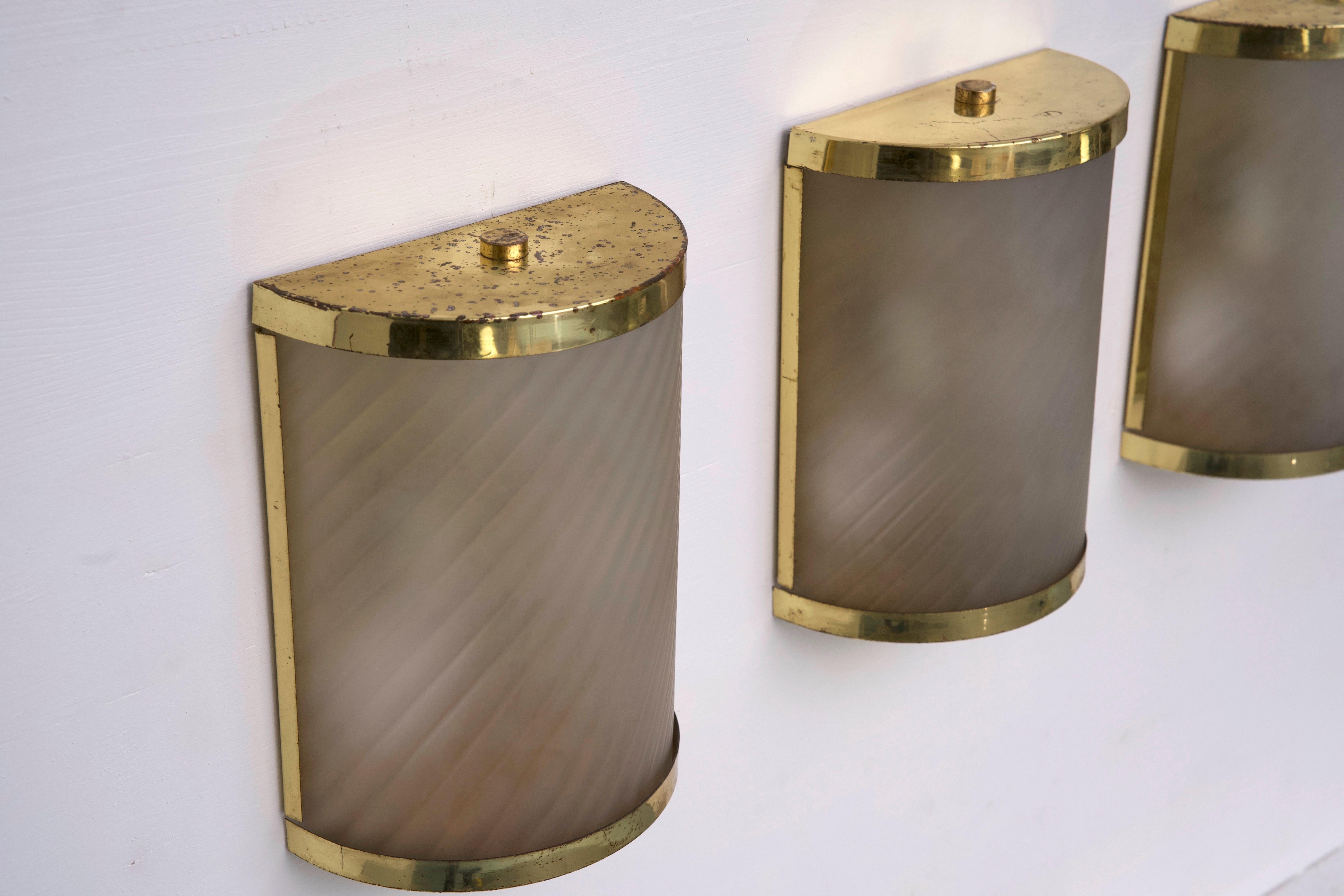 Rare Set of Four Valentino Brass and Etched Glass Wall Sconces, Italy 1980s For Sale 1