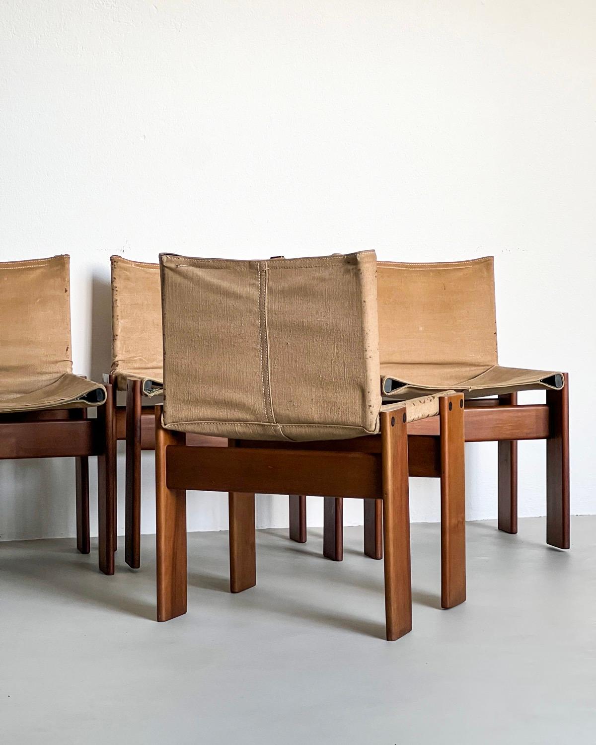 Rare Vintage Monk Dining Chairs by Afra and Tobia Scarpa, Italian Collectible In Good Condition For Sale In Milano, IT