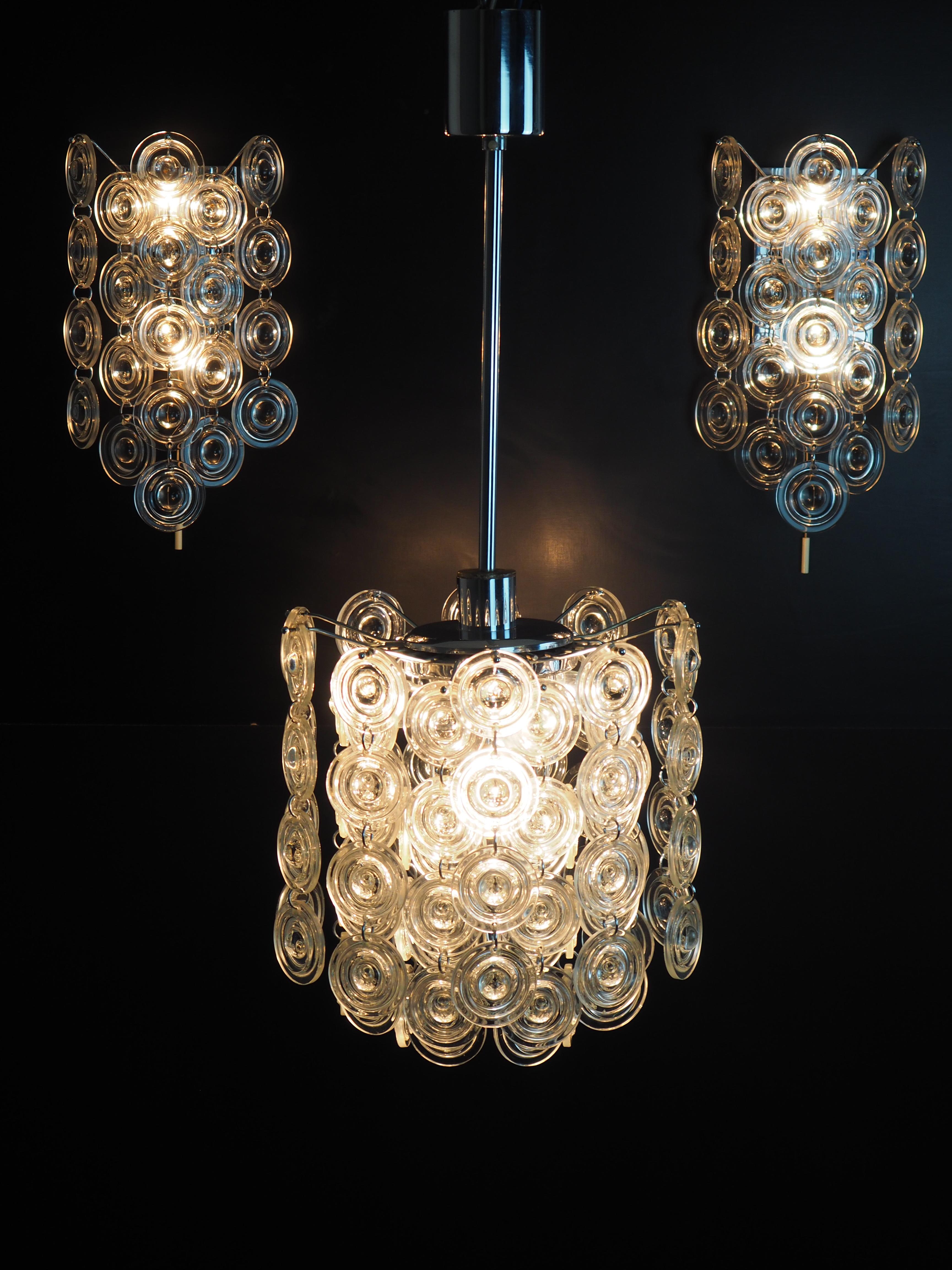 Rare Set of Glass and Nickel Light Fixtures by Sciolari, circa 1970s In Excellent Condition For Sale In Wiesbaden, Hessen