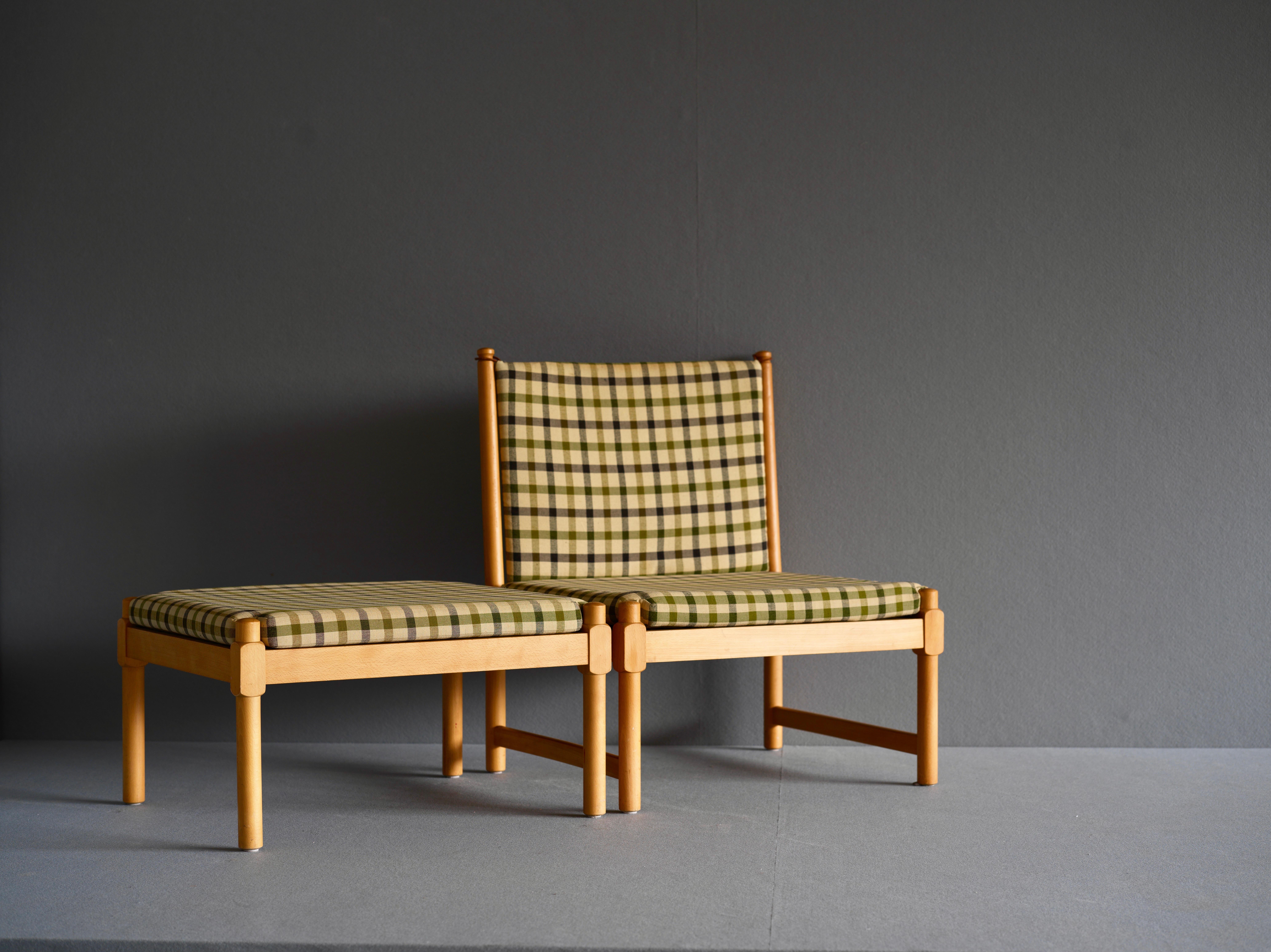 20th Century Rare Set of Lounge Chairs and Ottoman by Borge Mogensen for Fritz Hansen For Sale