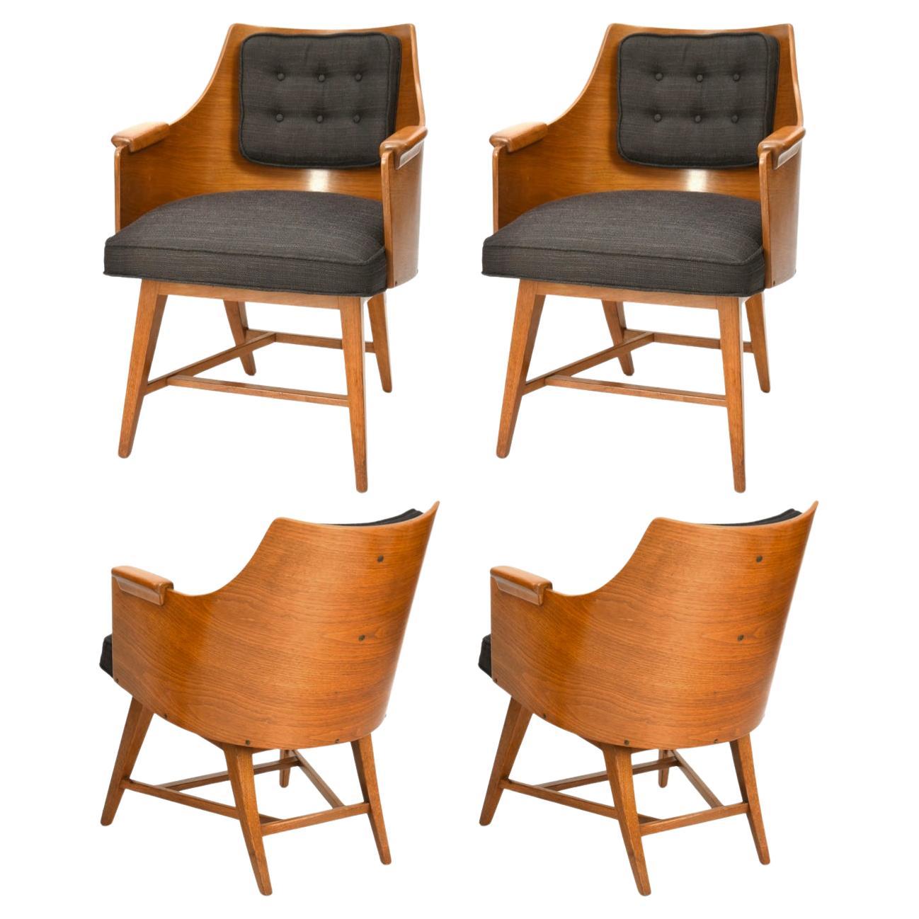 Seltener Satz Loungesessel in Nussbaum von Edward Wormley für Dunbar 1950er Jahre im Angebot