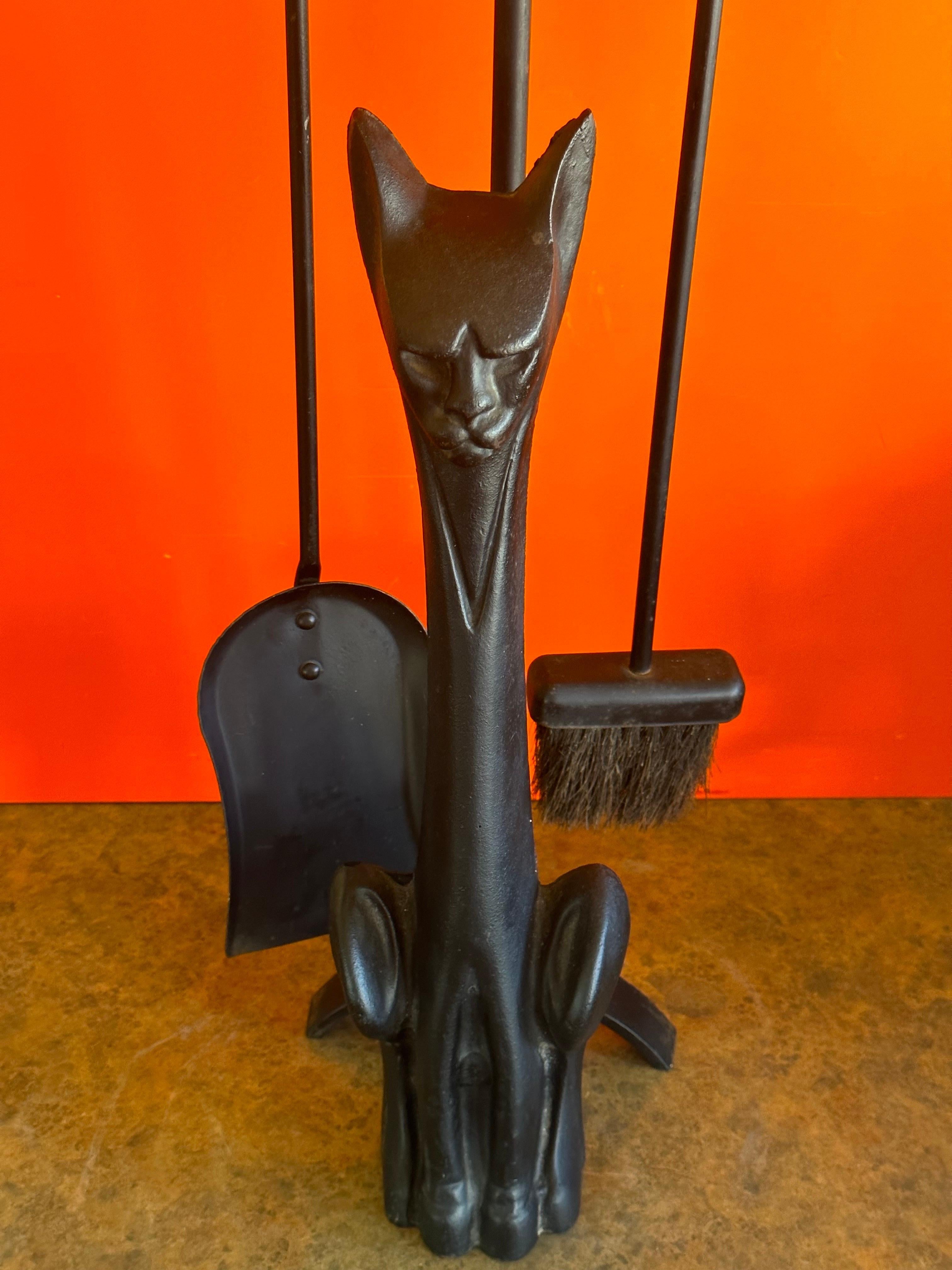 Rare Set of MCM Fireplace Tools with Cat Handles and Stand For Sale 1