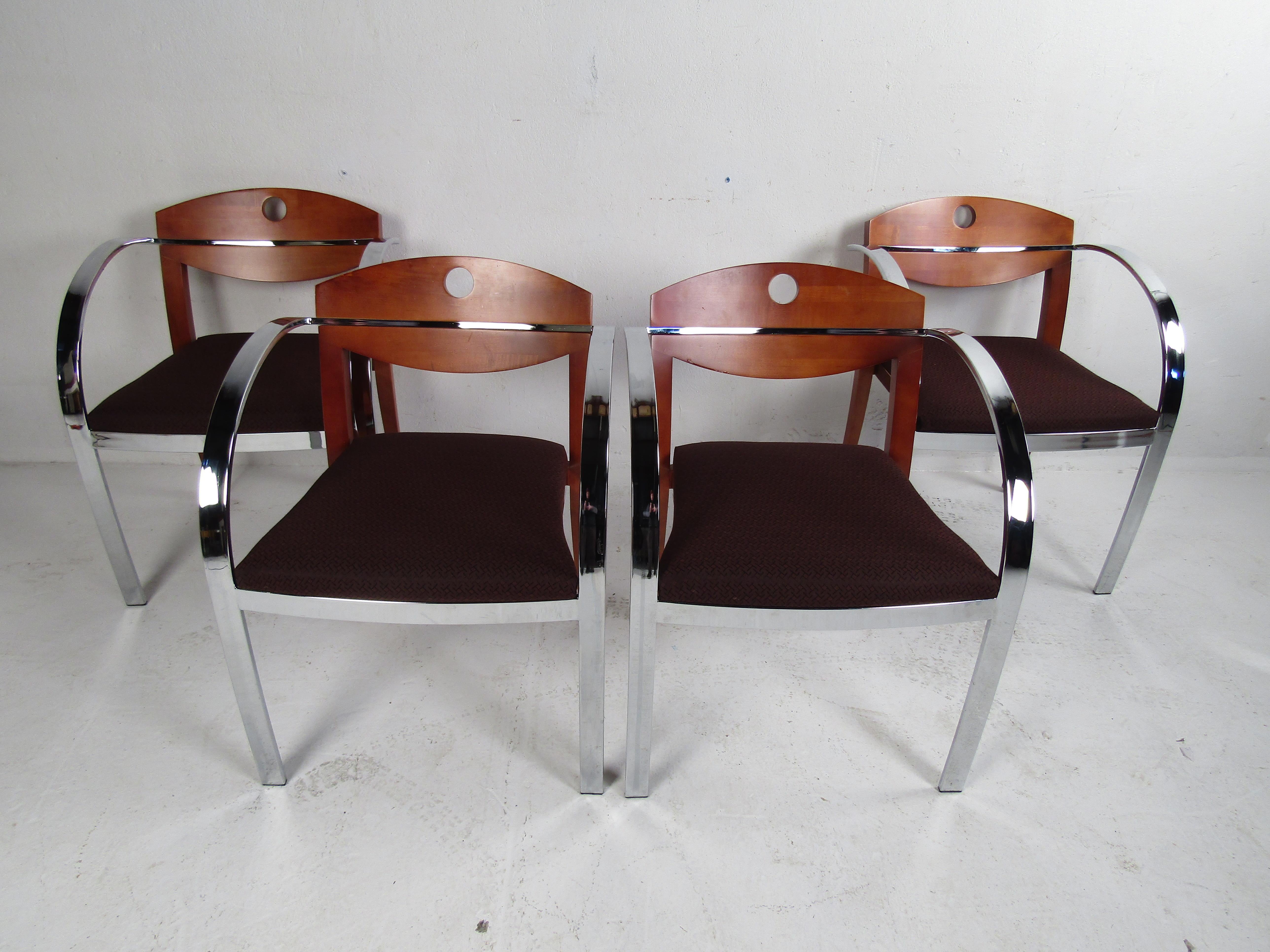 Mid-Century Modern Rare ensemble de chaises à manger Paoli du milieu du siècle dernier en vente