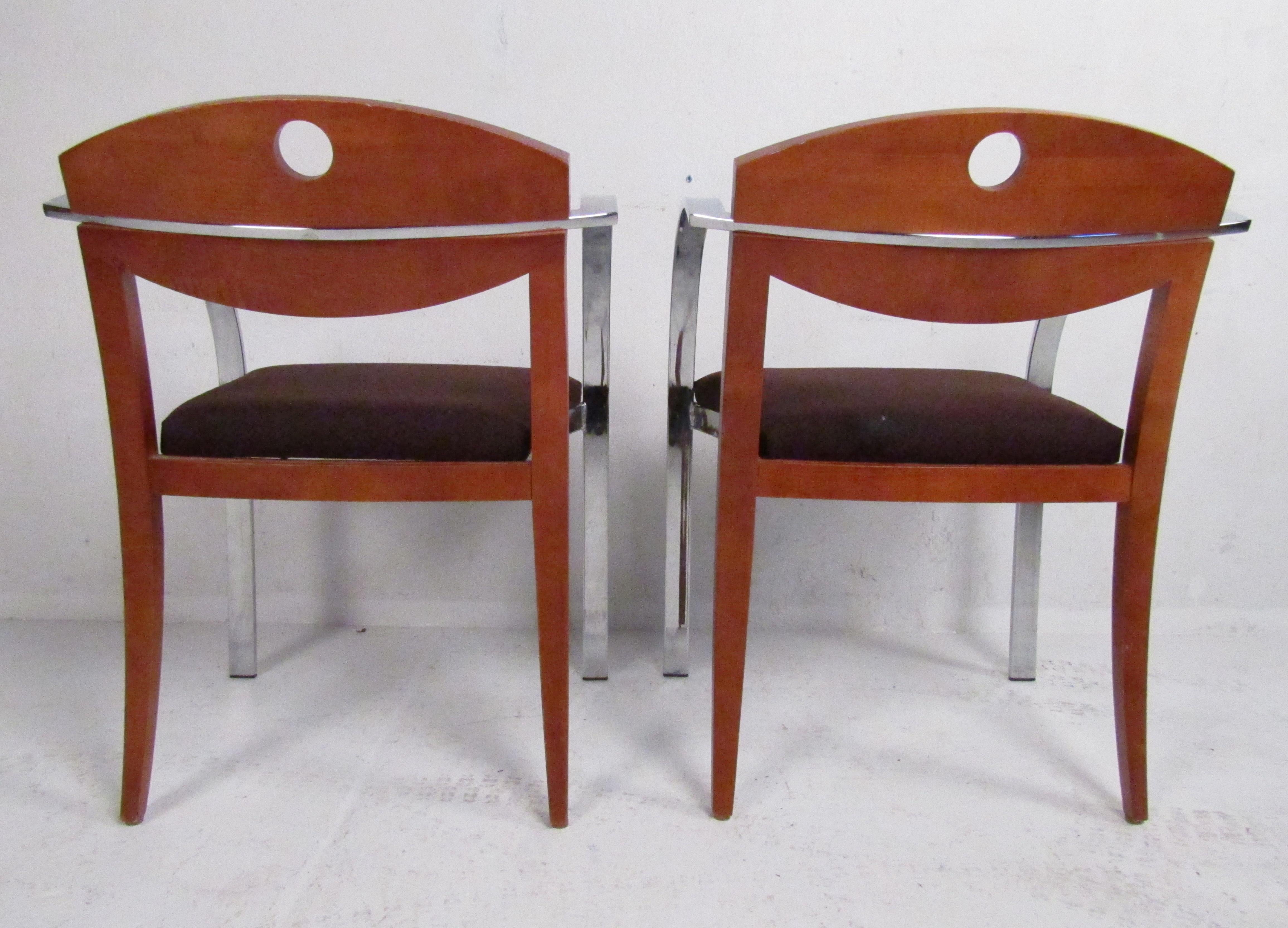 Métal Rare ensemble de chaises à manger Paoli du milieu du siècle dernier en vente