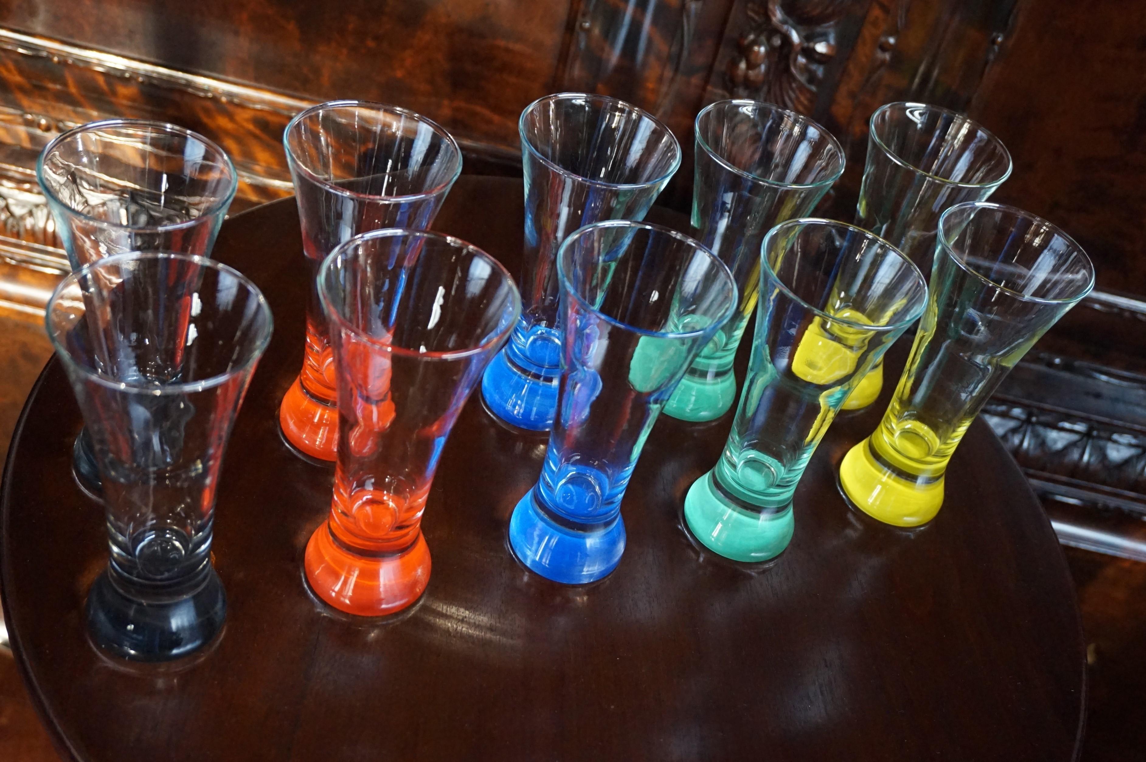Rare colorful and Stylish Set of Midcentury Modern French Drinking Glasses  For Sale 10