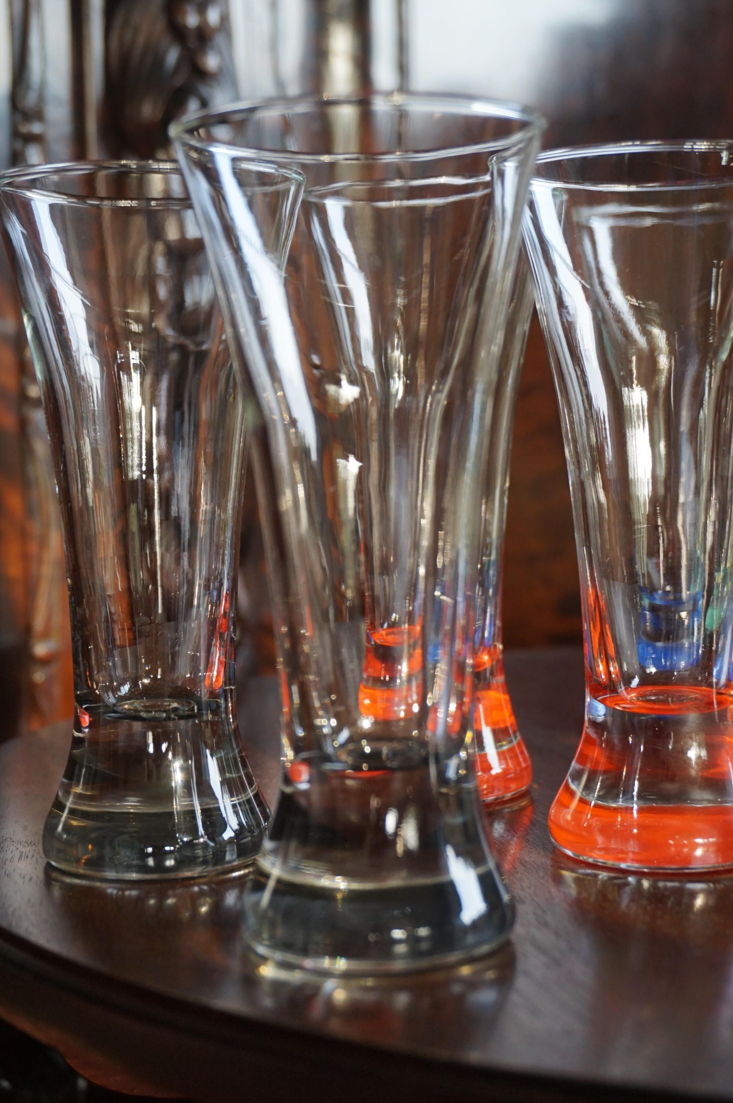 Hand-Crafted Rare colorful and Stylish Set of Midcentury Modern French Drinking Glasses  For Sale