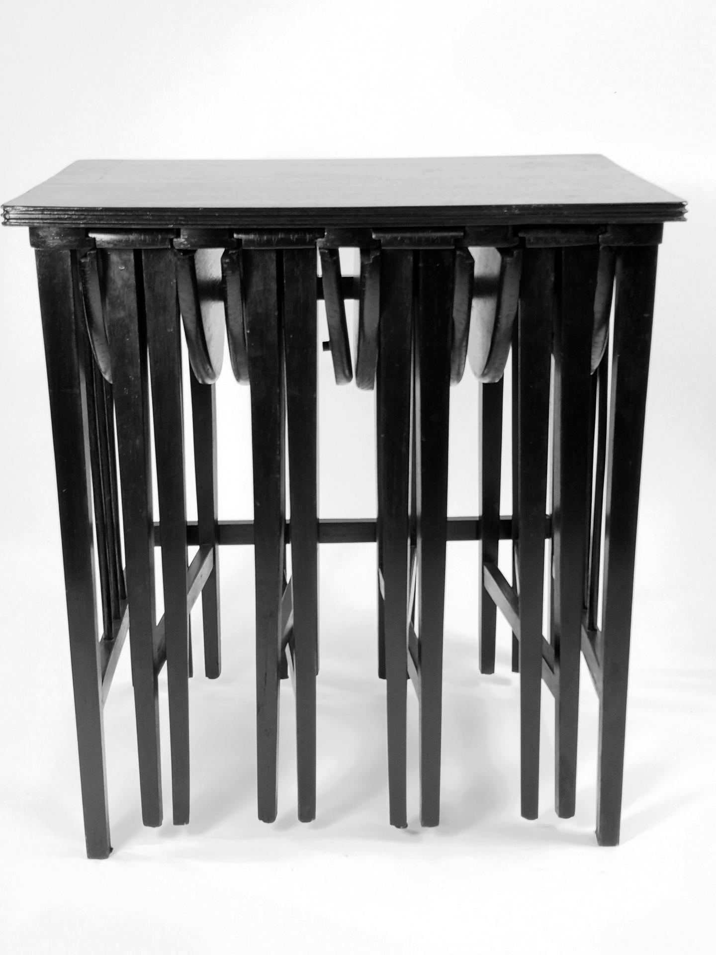 Rare Set of Openable Nesting Tables From Vienna by Mundus, 1910's For Sale 1