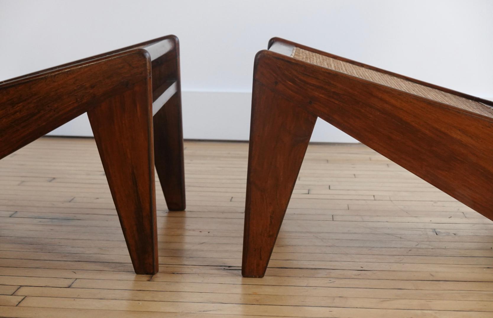 Rare Set of Pierre Jeanneret Kangaroo Chairs  For Sale 6