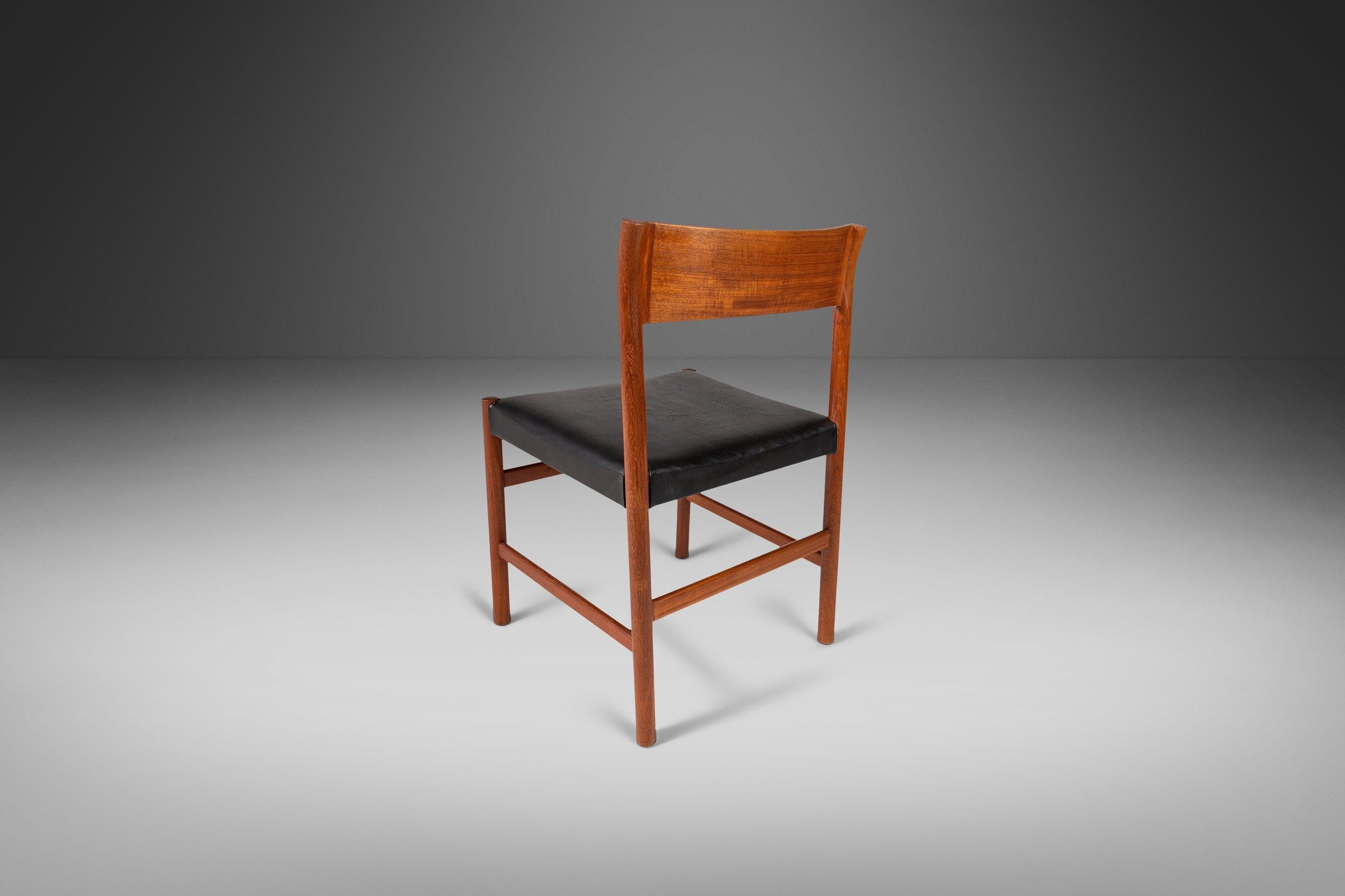 Satz von sechs ''6'' Esszimmerstühlen „Modell 9'' von Arne Halvorsen für L. Jacobsen, 1960er Jahre im Zustand „Gut“ im Angebot in Deland, FL