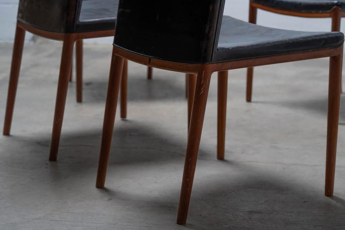 Rare ensemble de six chaises de salle à manger de Helge Vestergaard Jensen pour Peder Pedersen en vente 1
