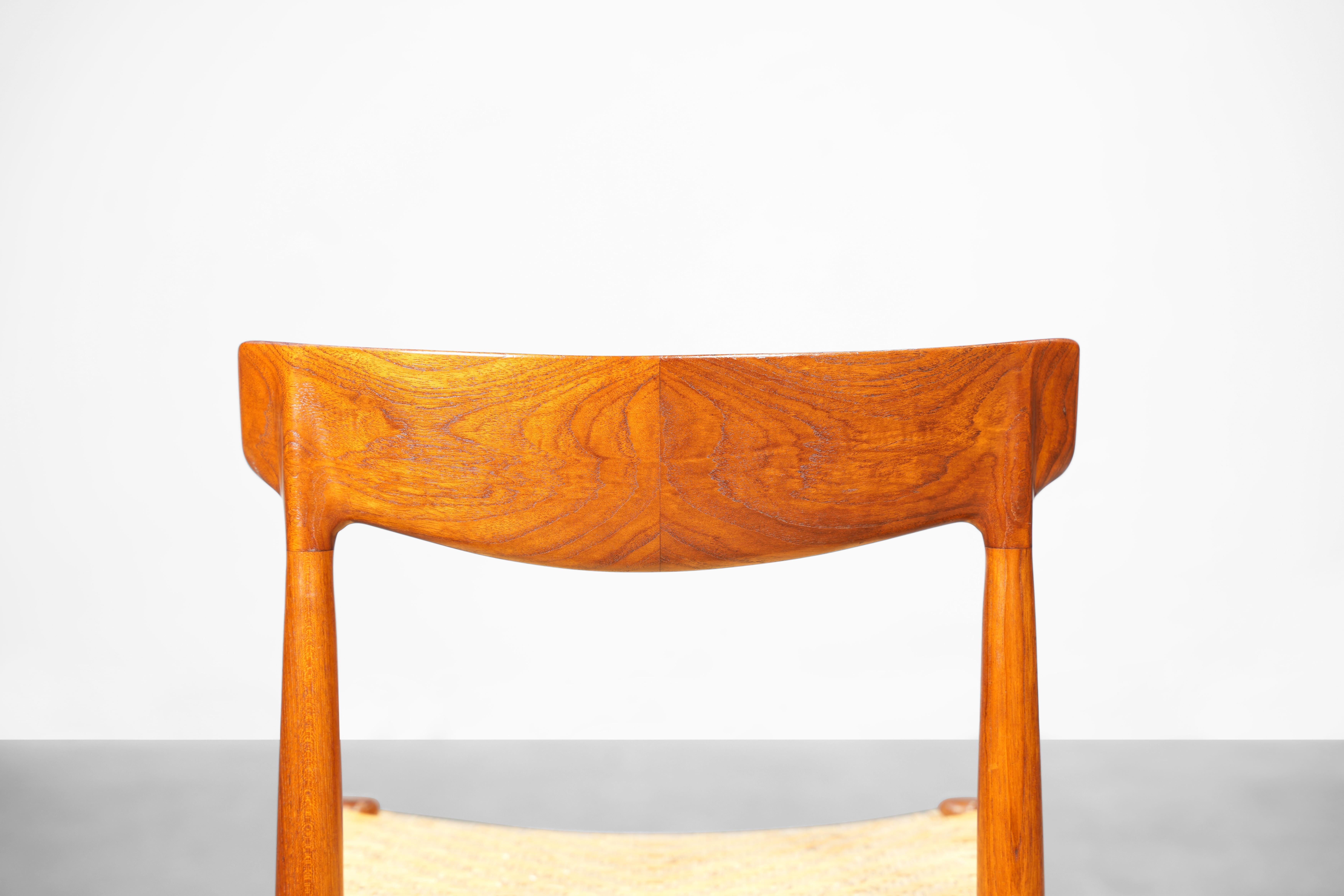 Rare Set of Six Dining Chairs by Knud Faerch Produced by Slagelselse, Denmark For Sale 2