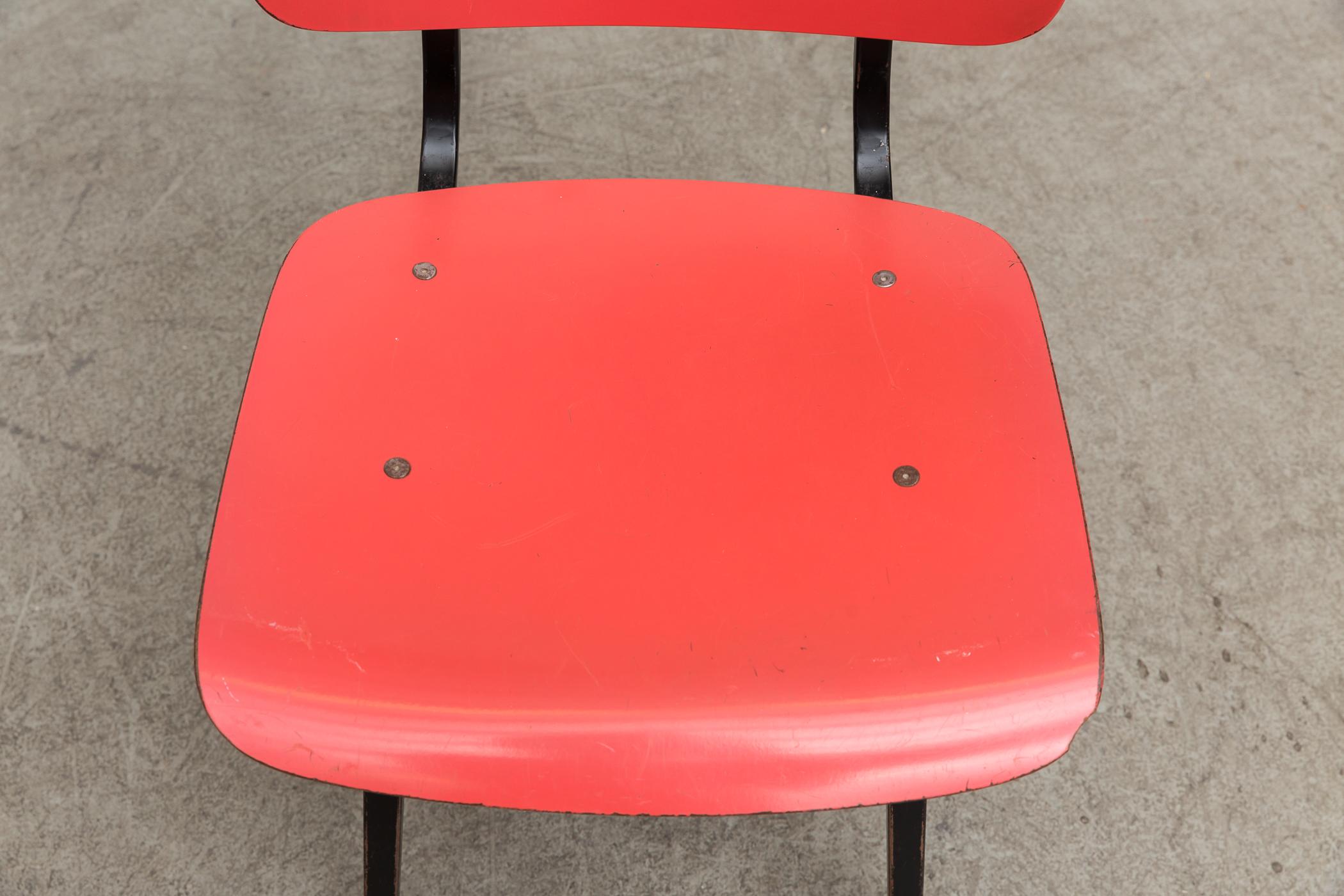 Steel Rare Set of Six Early Edition Red Friso Kramer Revolt Chairs with Black Frames For Sale