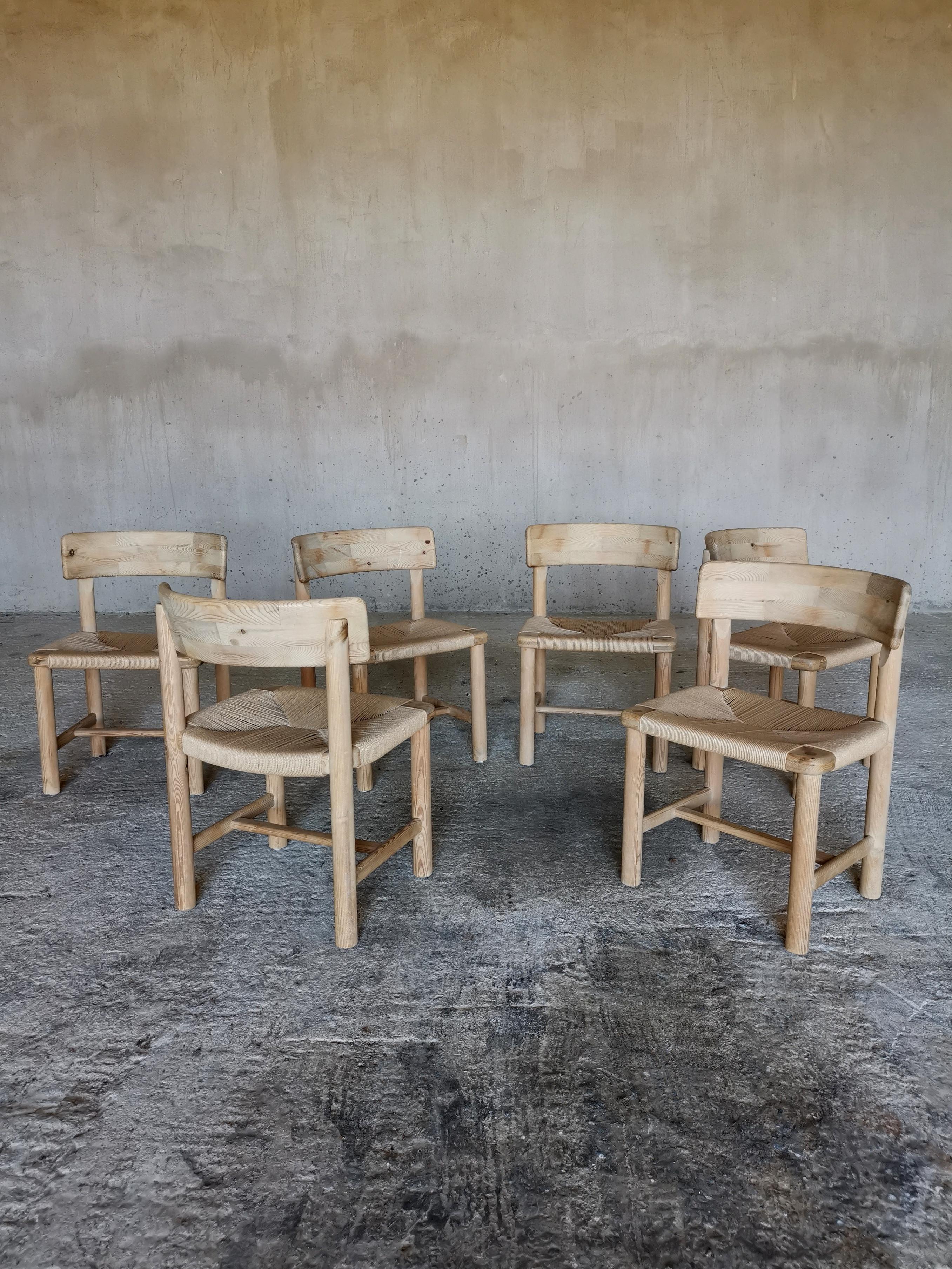 Rare set of six Friis & Moltke Dining Chairs in solid Oregon Pine. Denmark 1970s For Sale 3